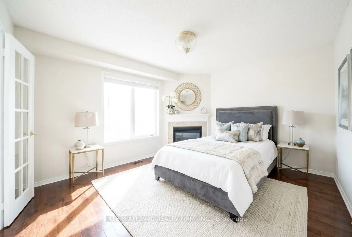 2095 Lynn Heights Drive