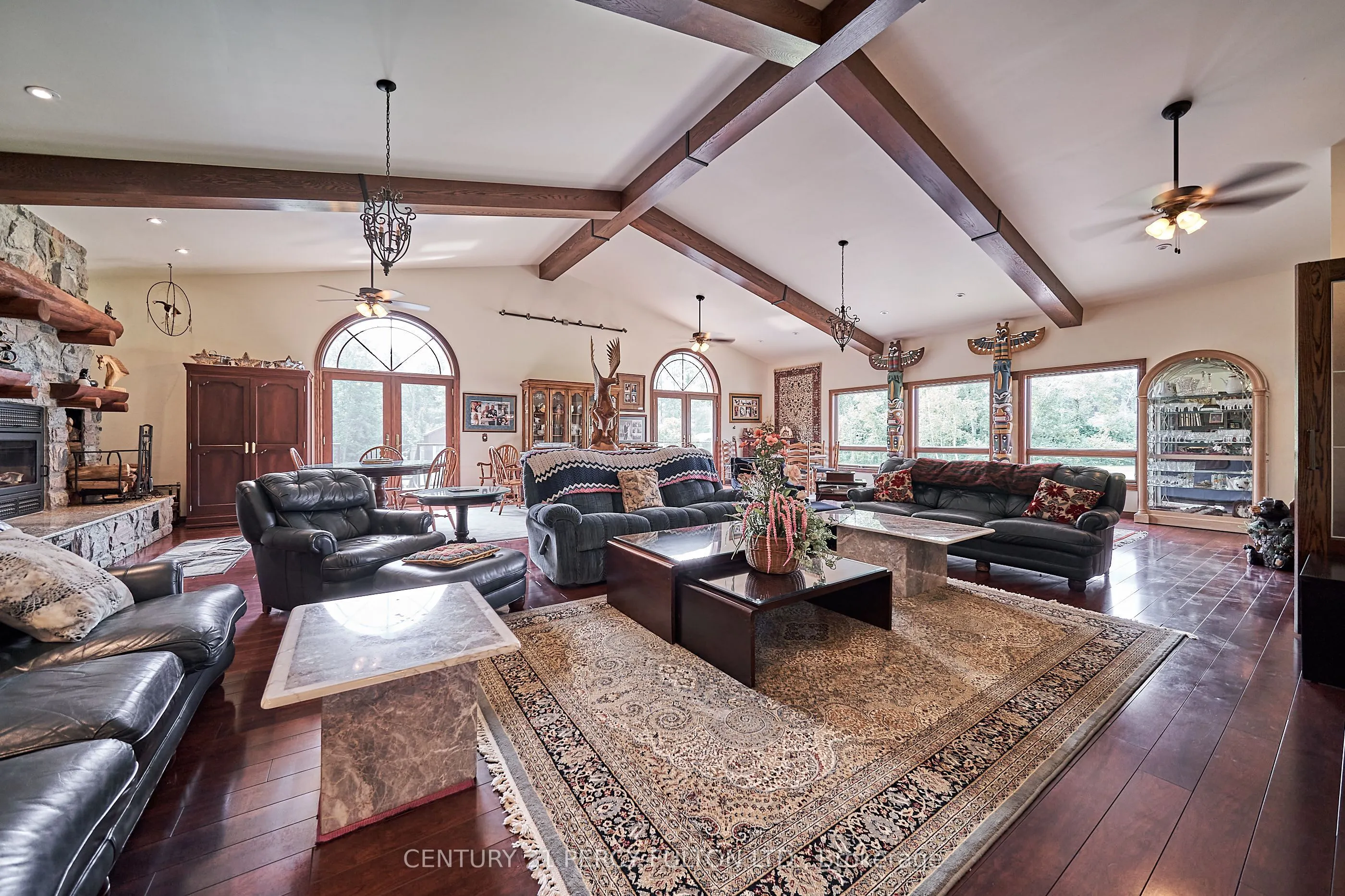 2733 Taunton Road