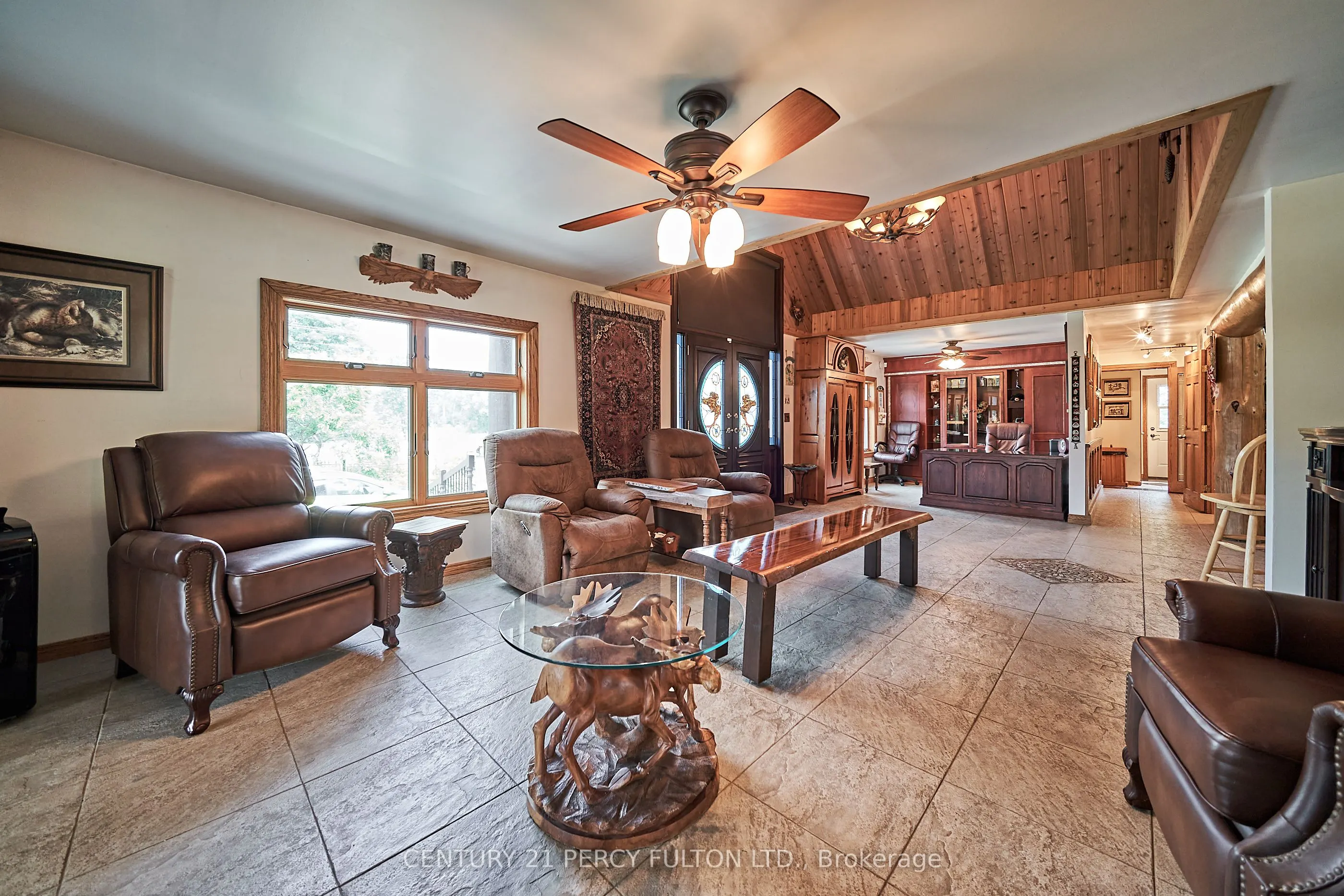 2733 Taunton Road