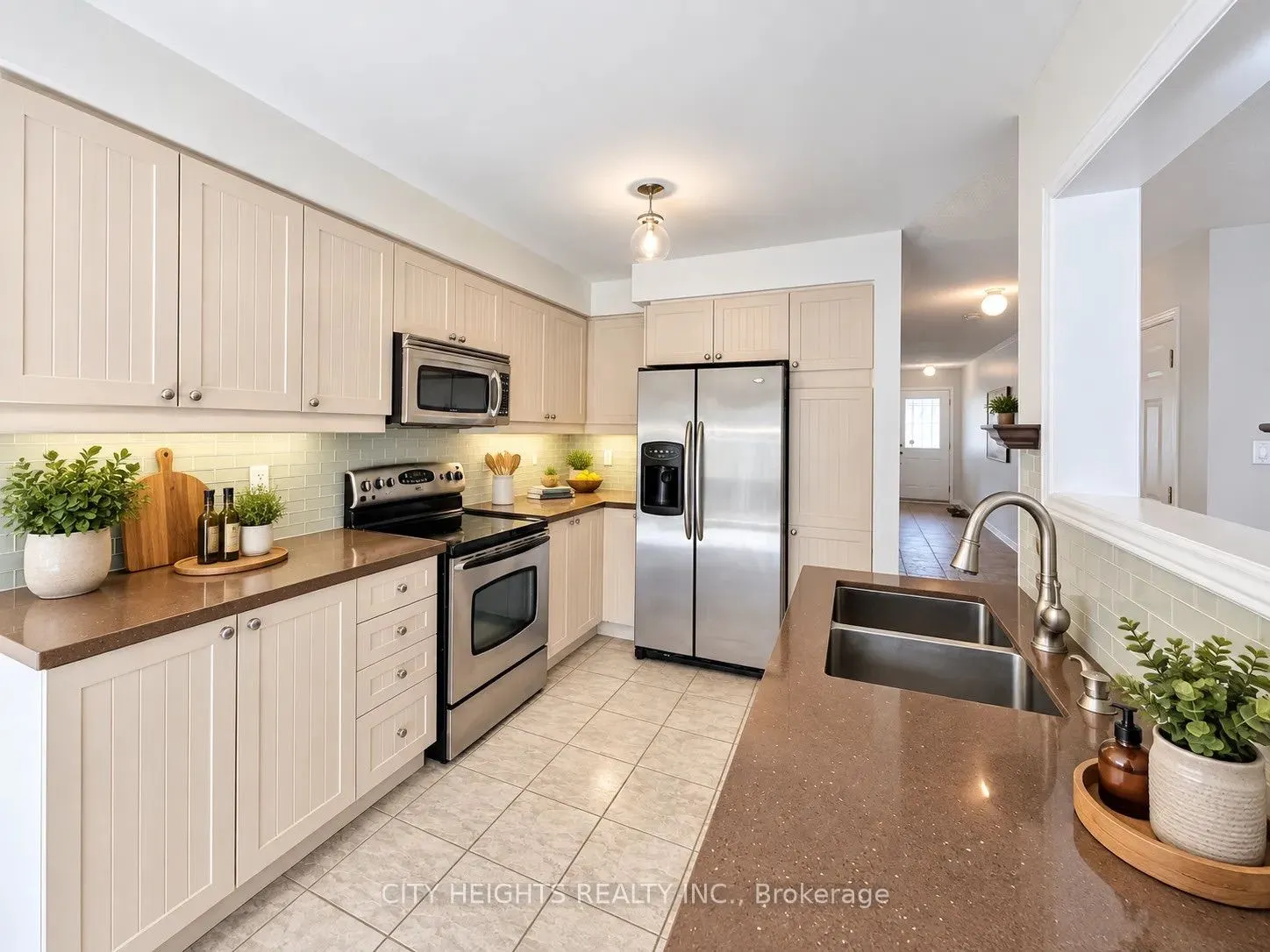 19 Sivyer Crescent