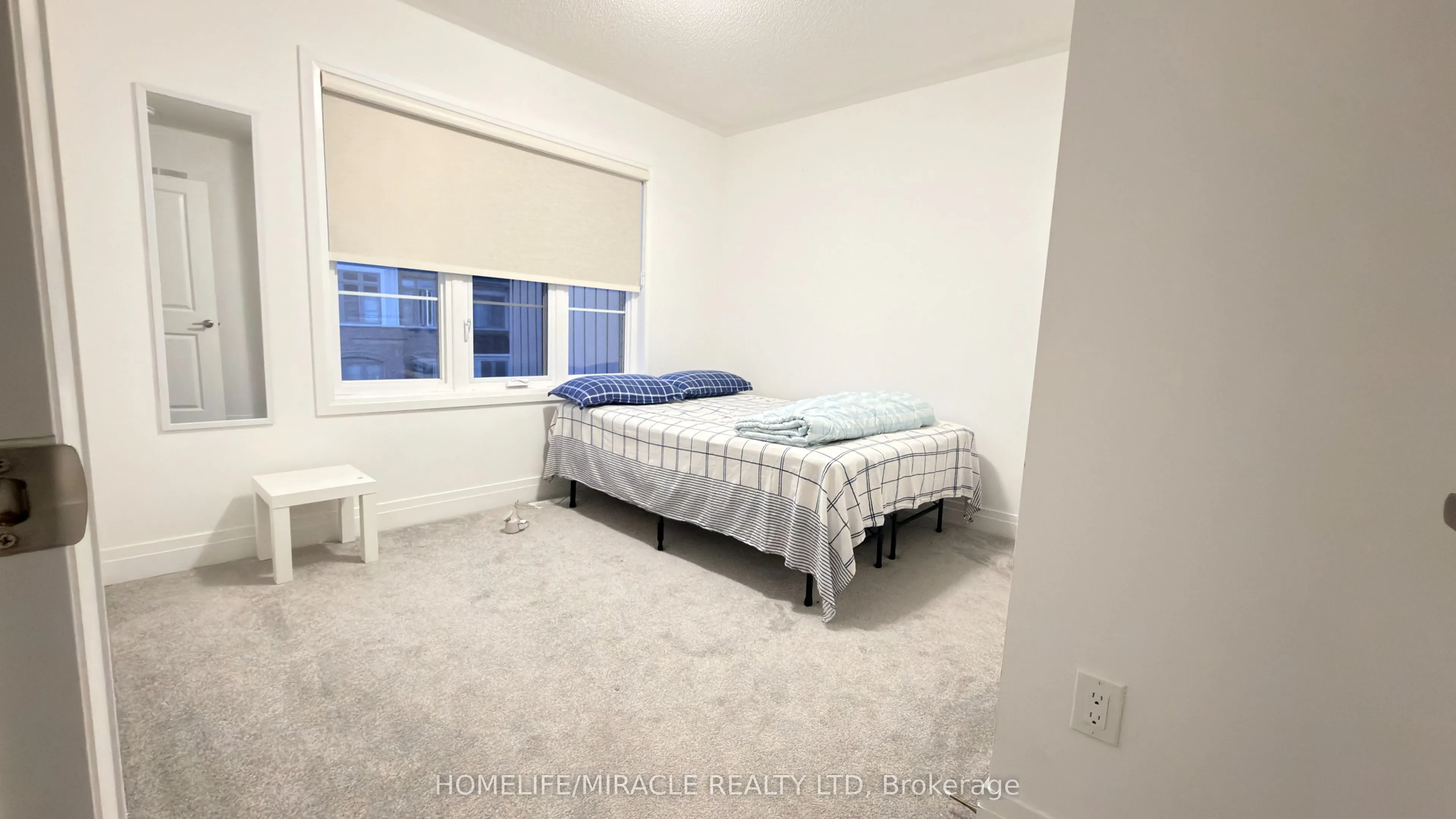 21 Nautical Way