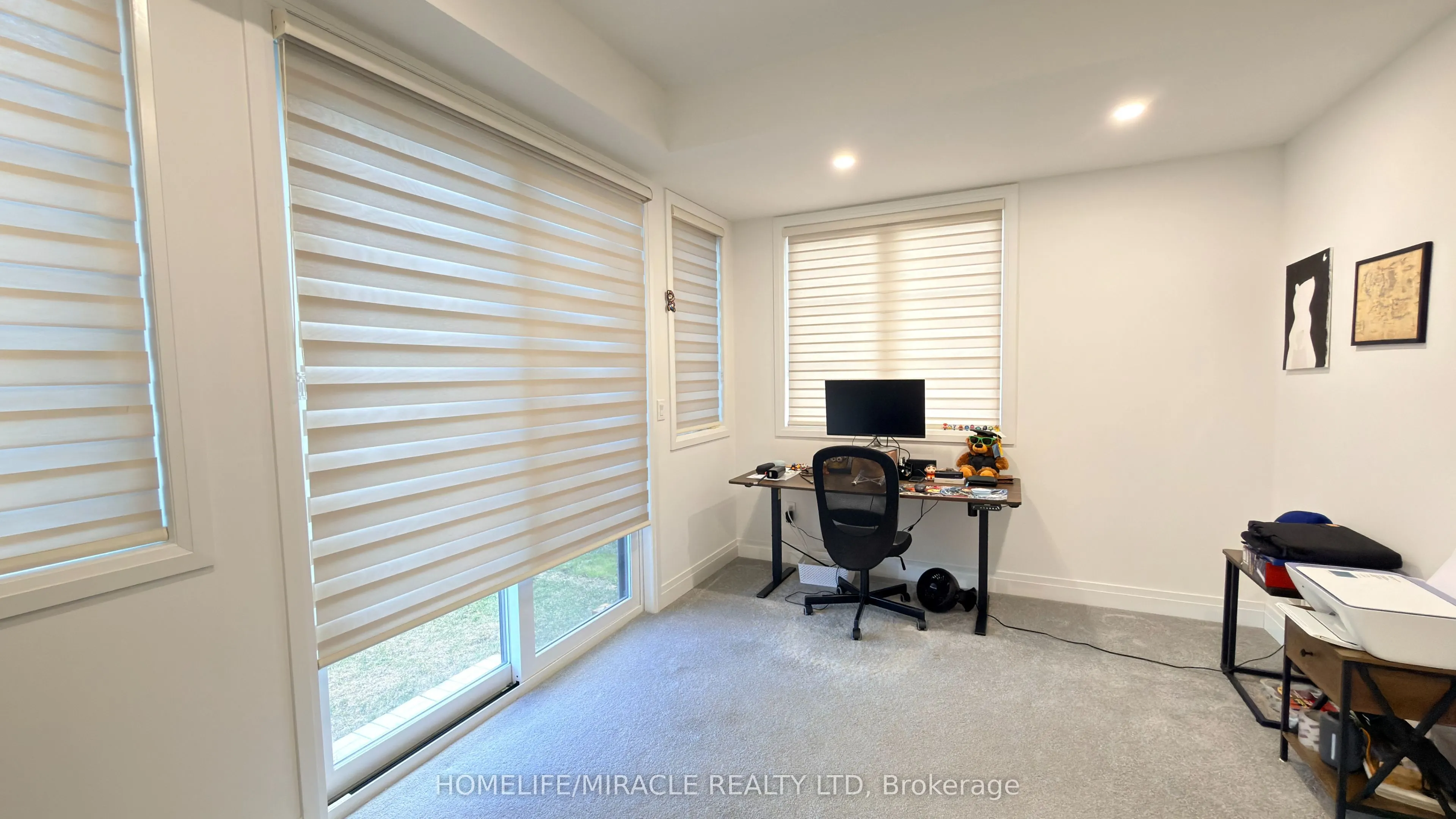 21 Nautical Way