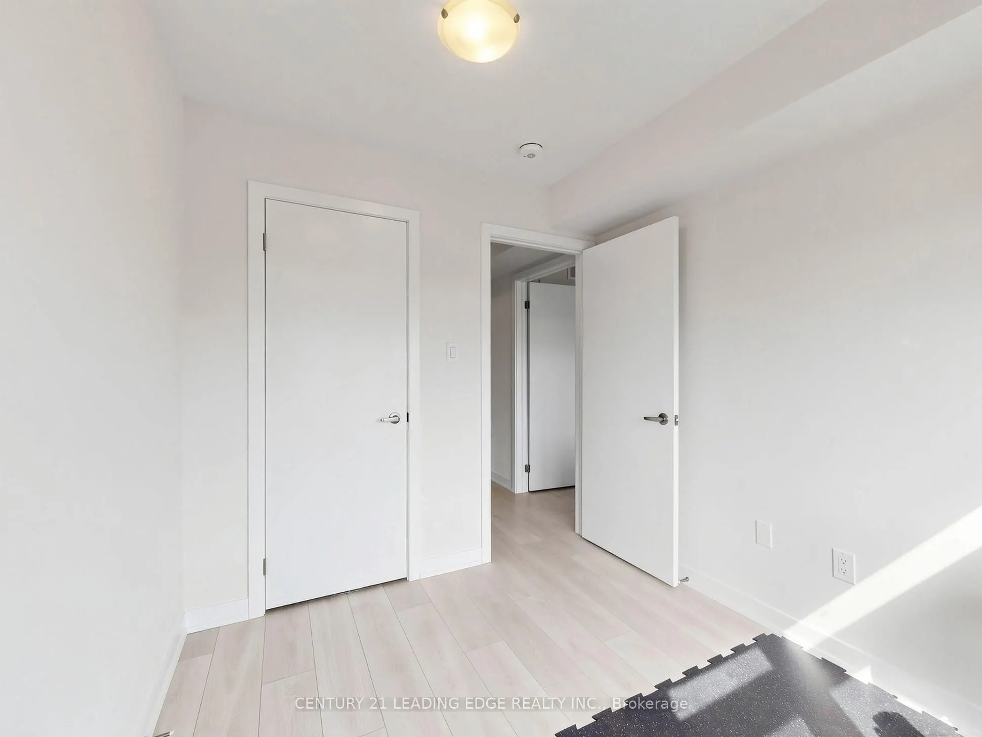 1865 Pickering Parkway #808
