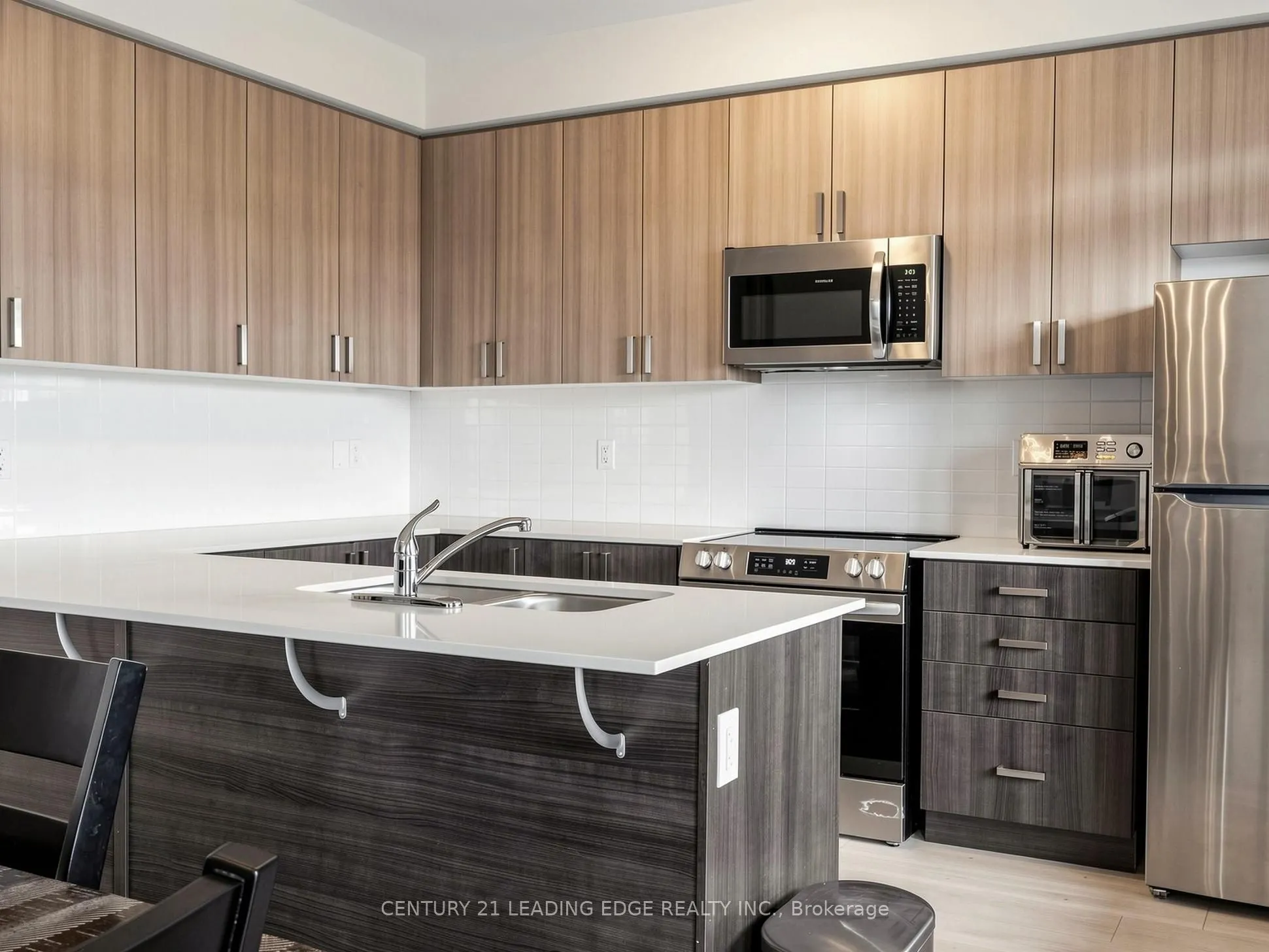 1865 Pickering Parkway #808