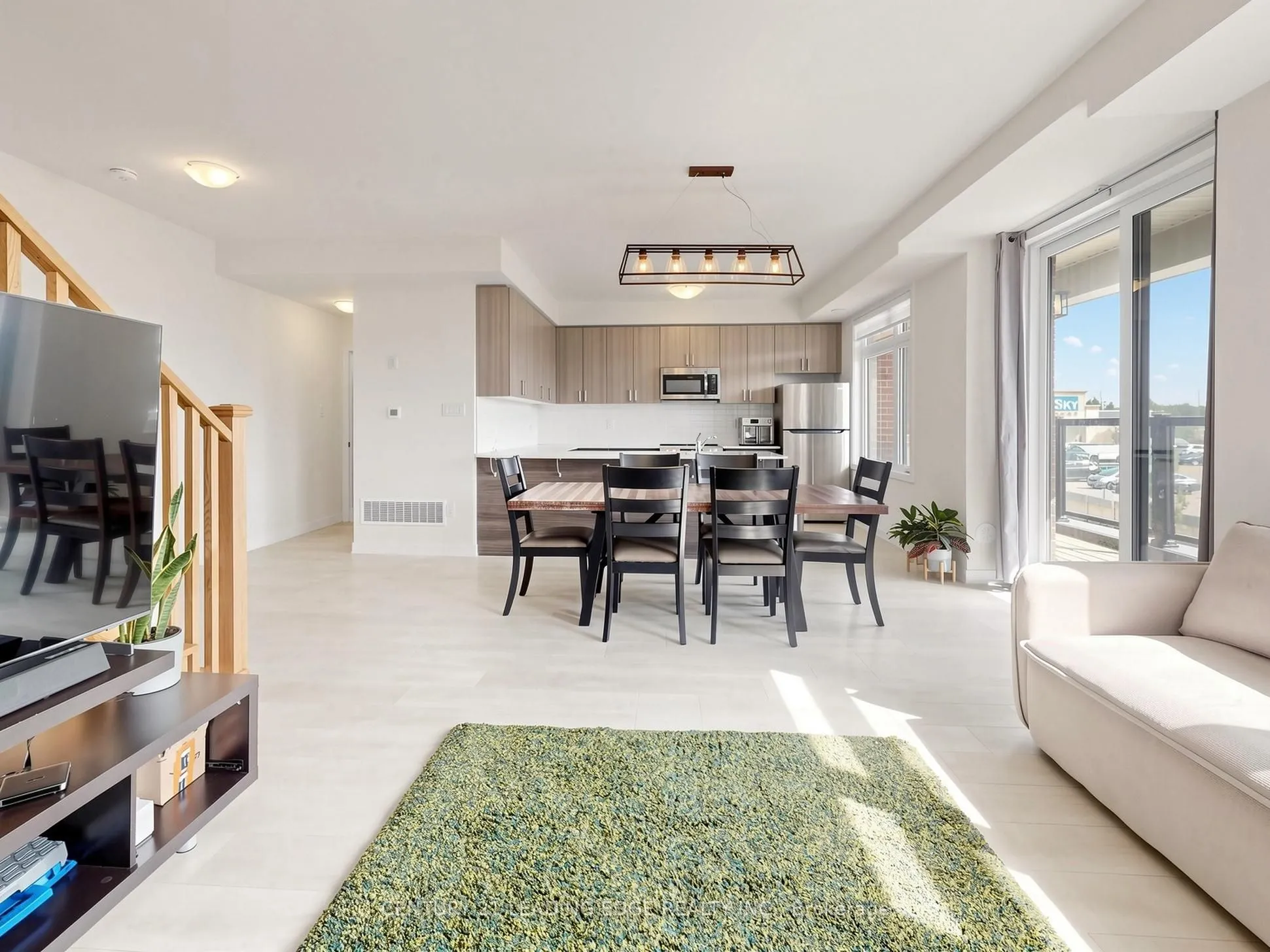 1865 Pickering Parkway #808
