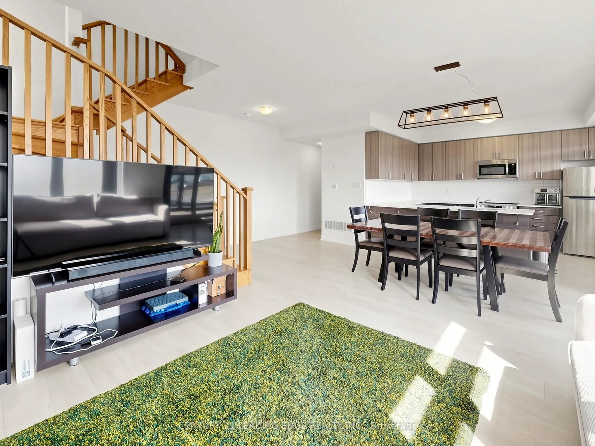 1865 Pickering Parkway #808