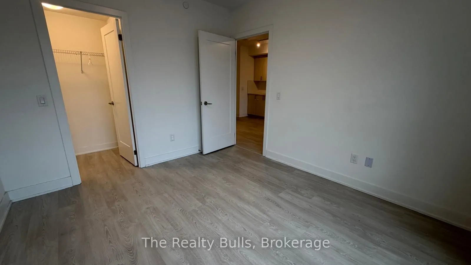 2545 Simcoe Street #235