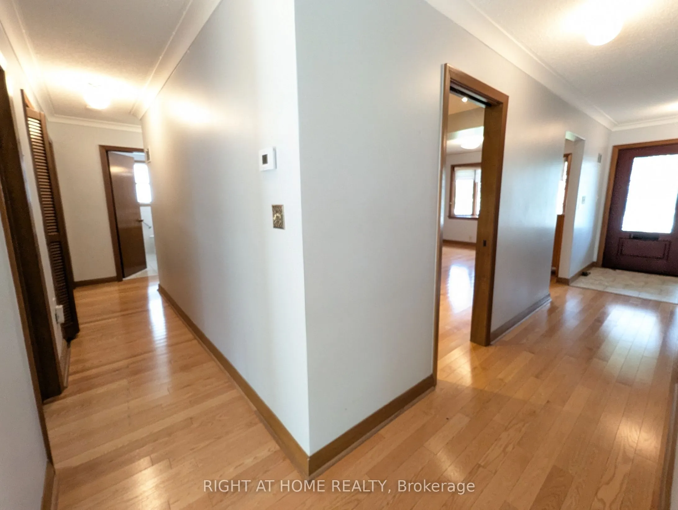 716 Tulip Court #Main Floor