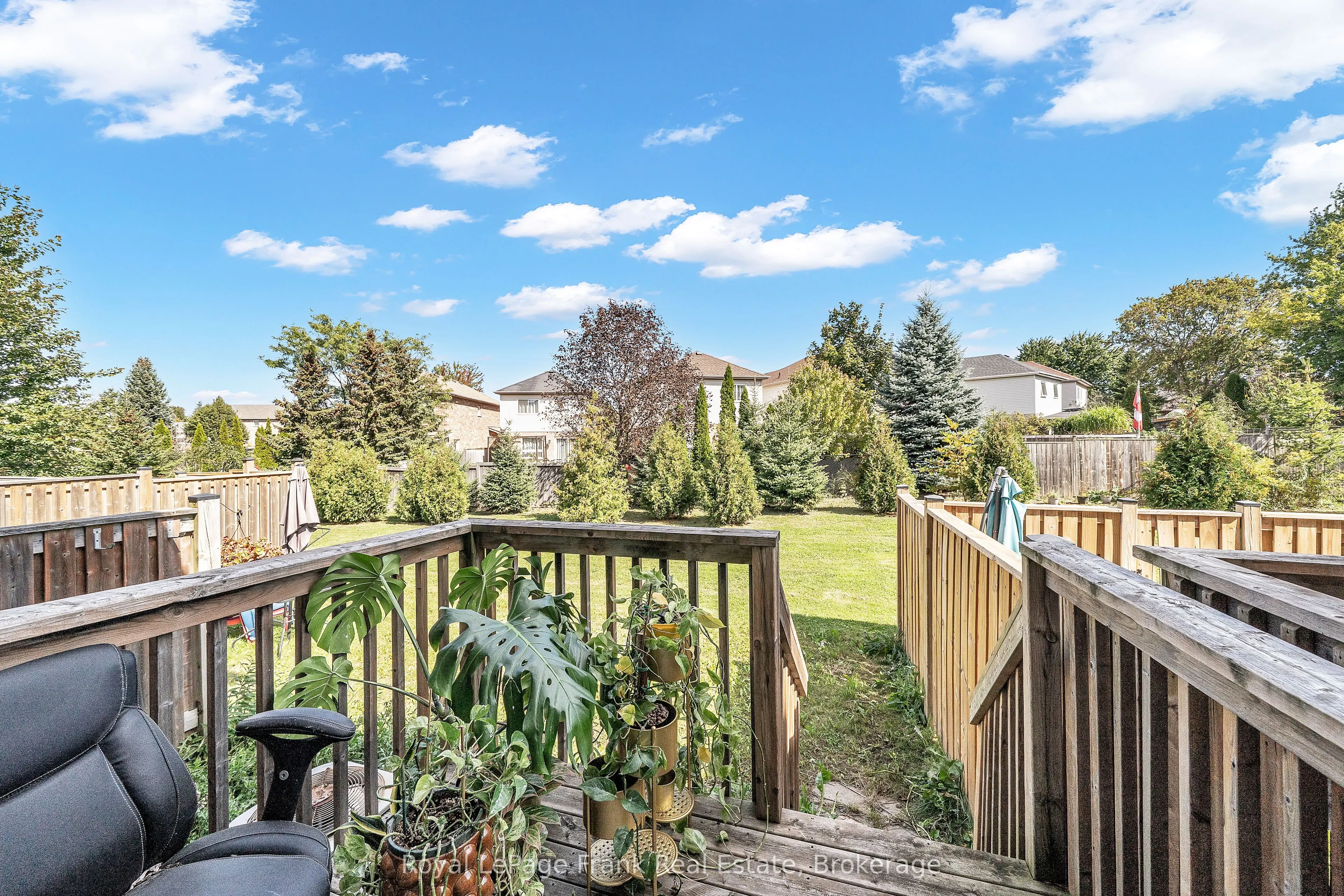 5 Markham Trail
