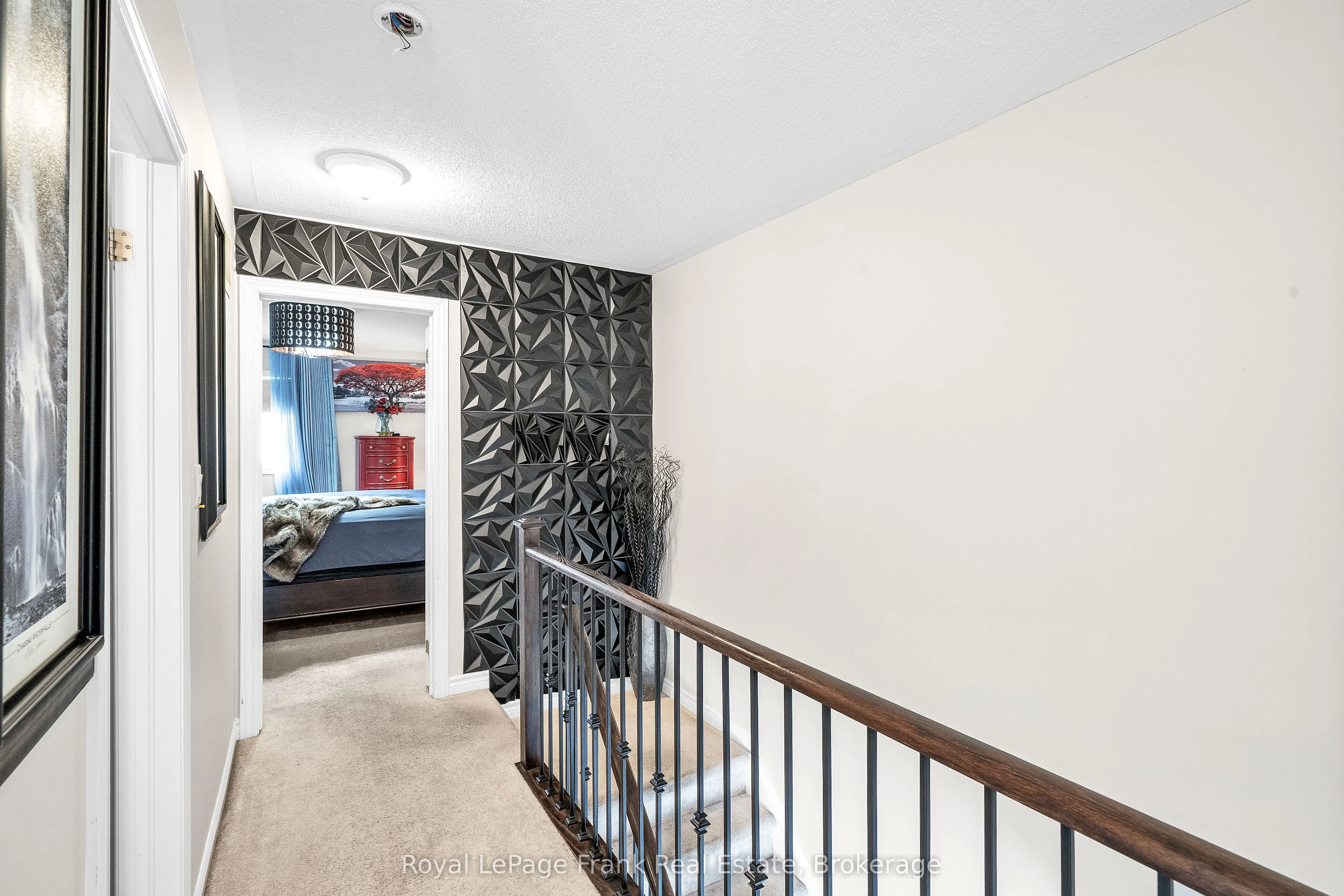 5 Markham Trail