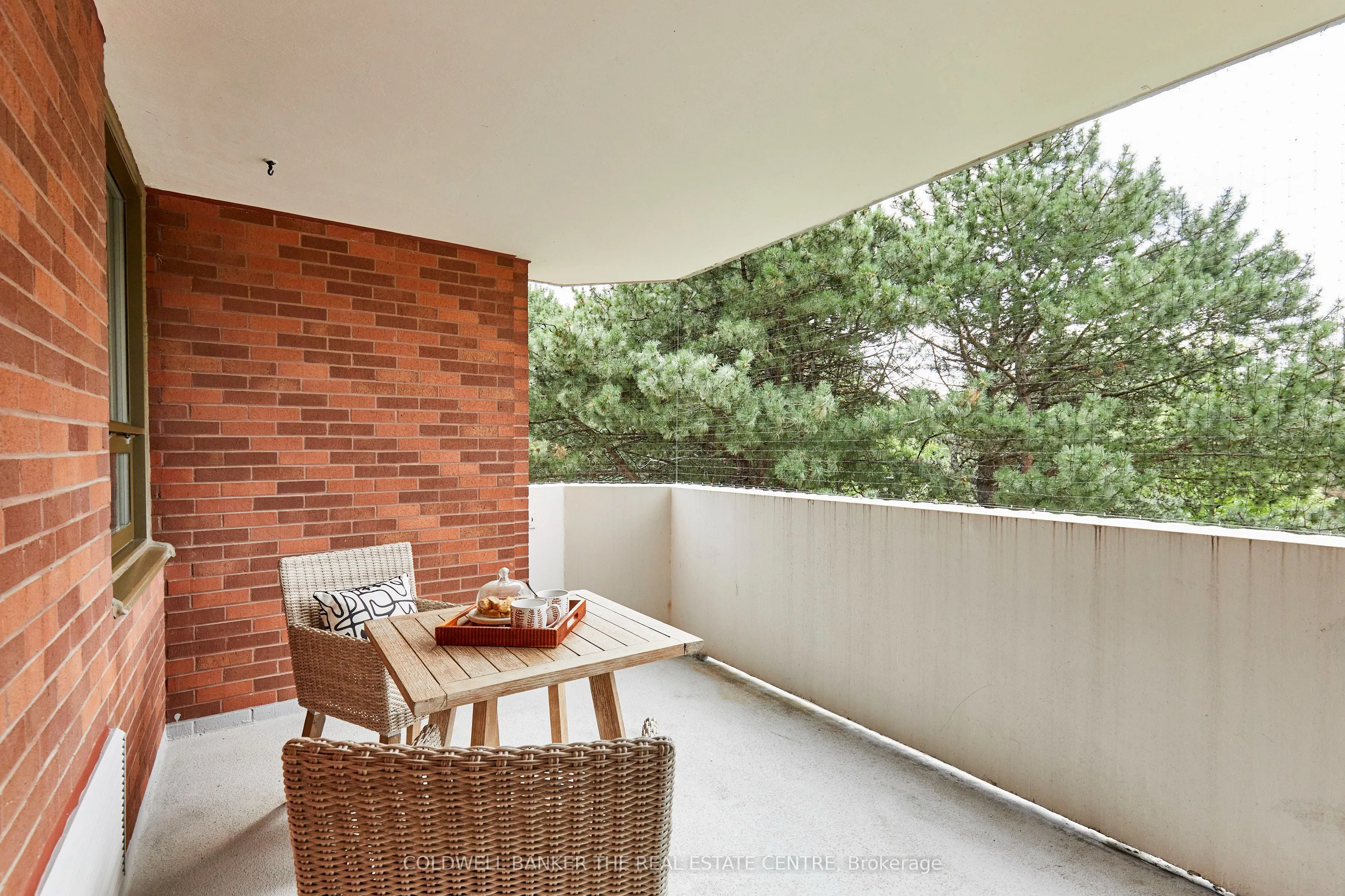121 Ling Road #202