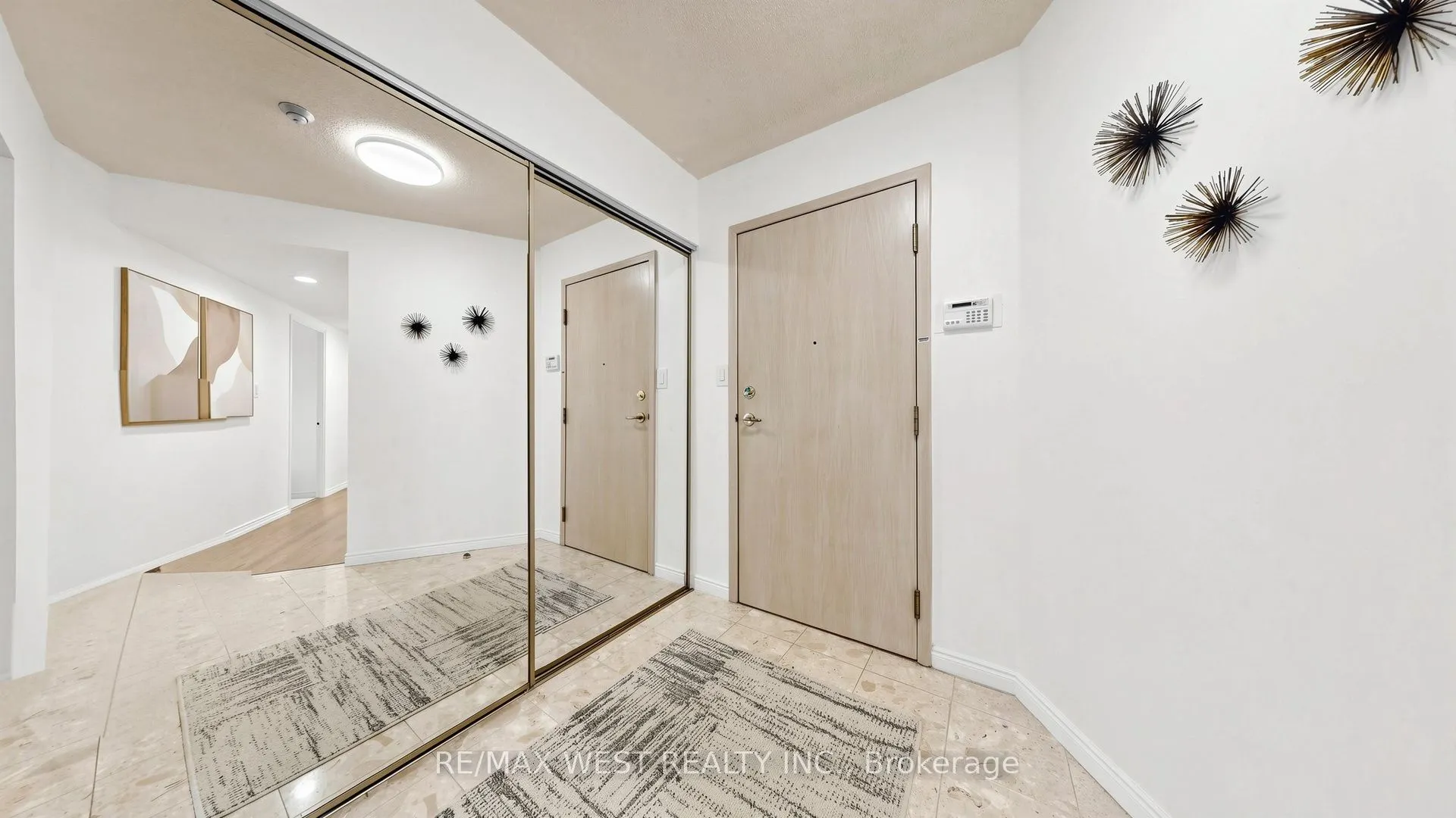 20 Guildwood Parkway #706