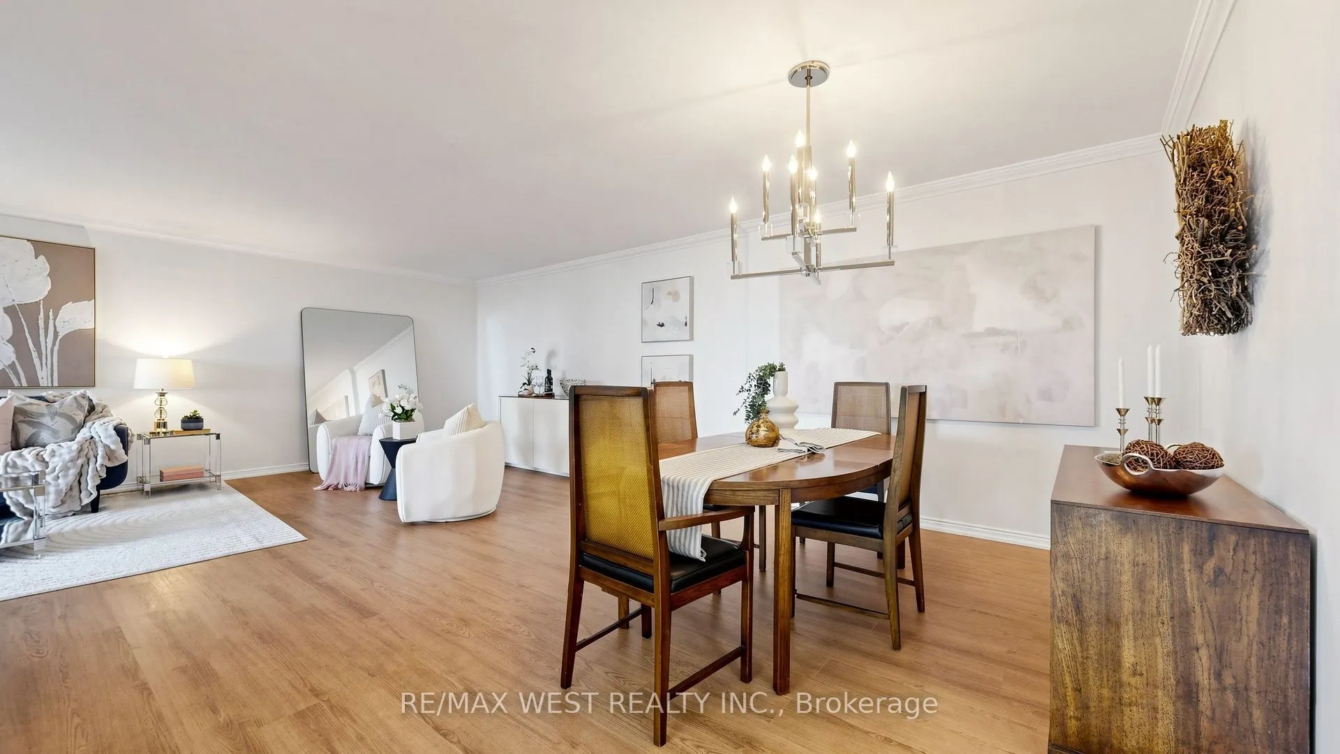 20 Guildwood Parkway #706
