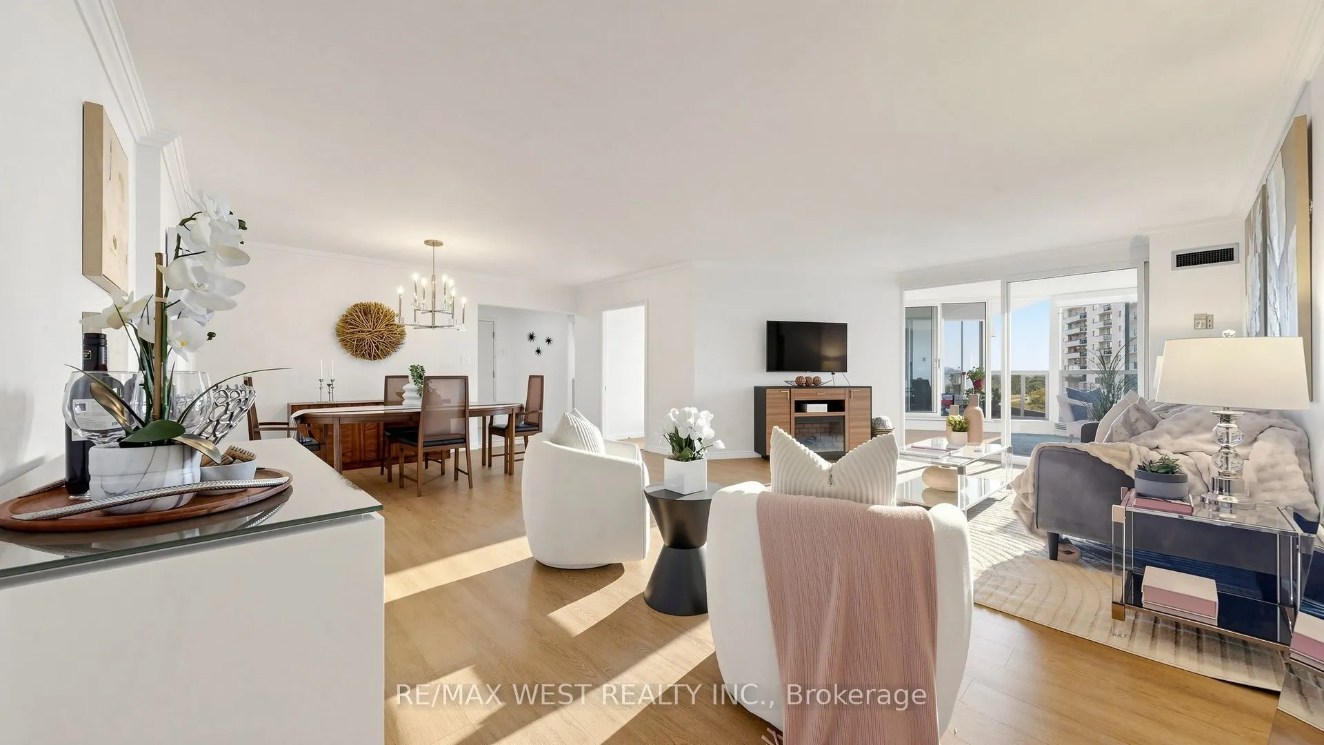 20 Guildwood Parkway #706