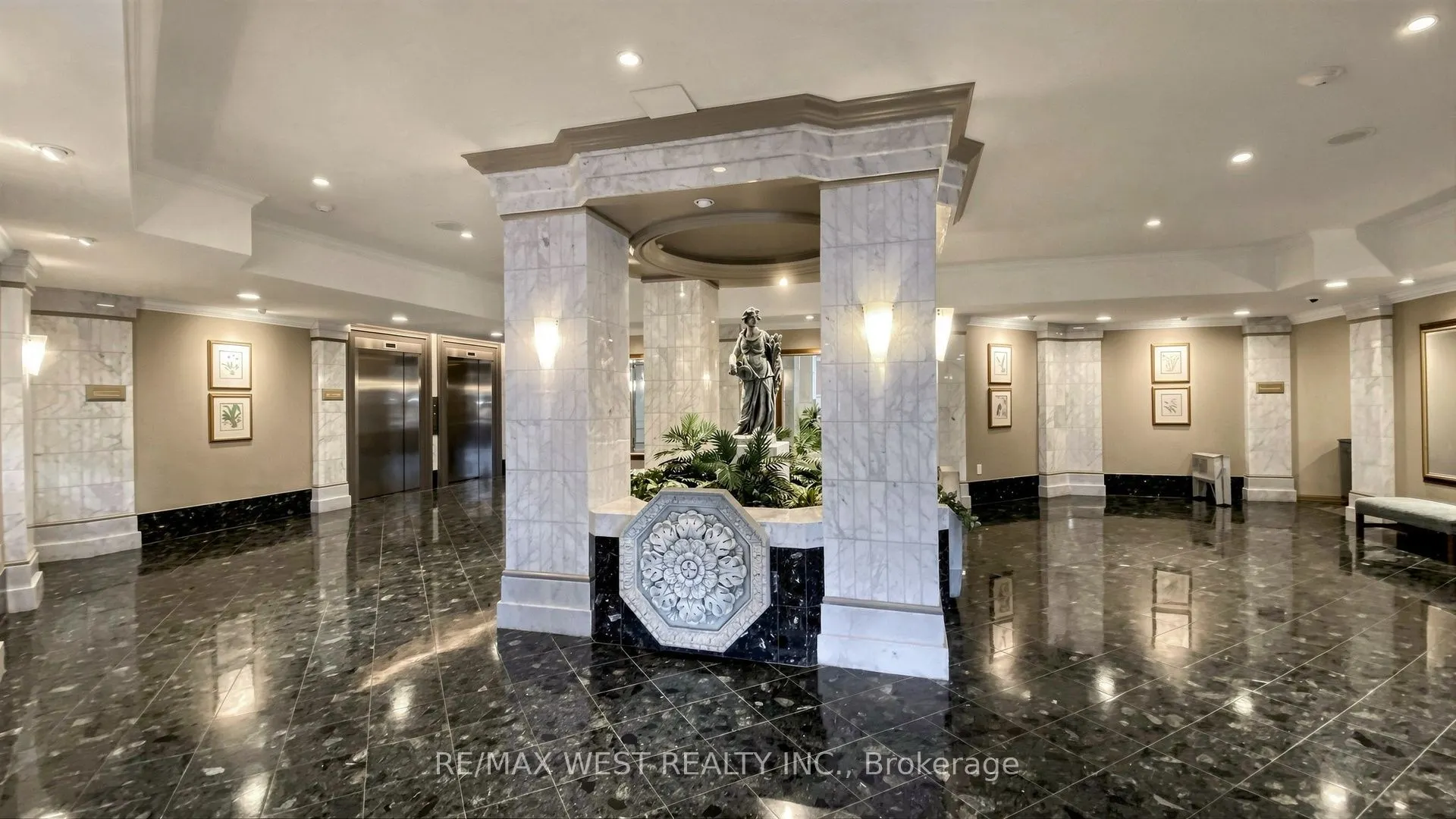 20 Guildwood Parkway #706