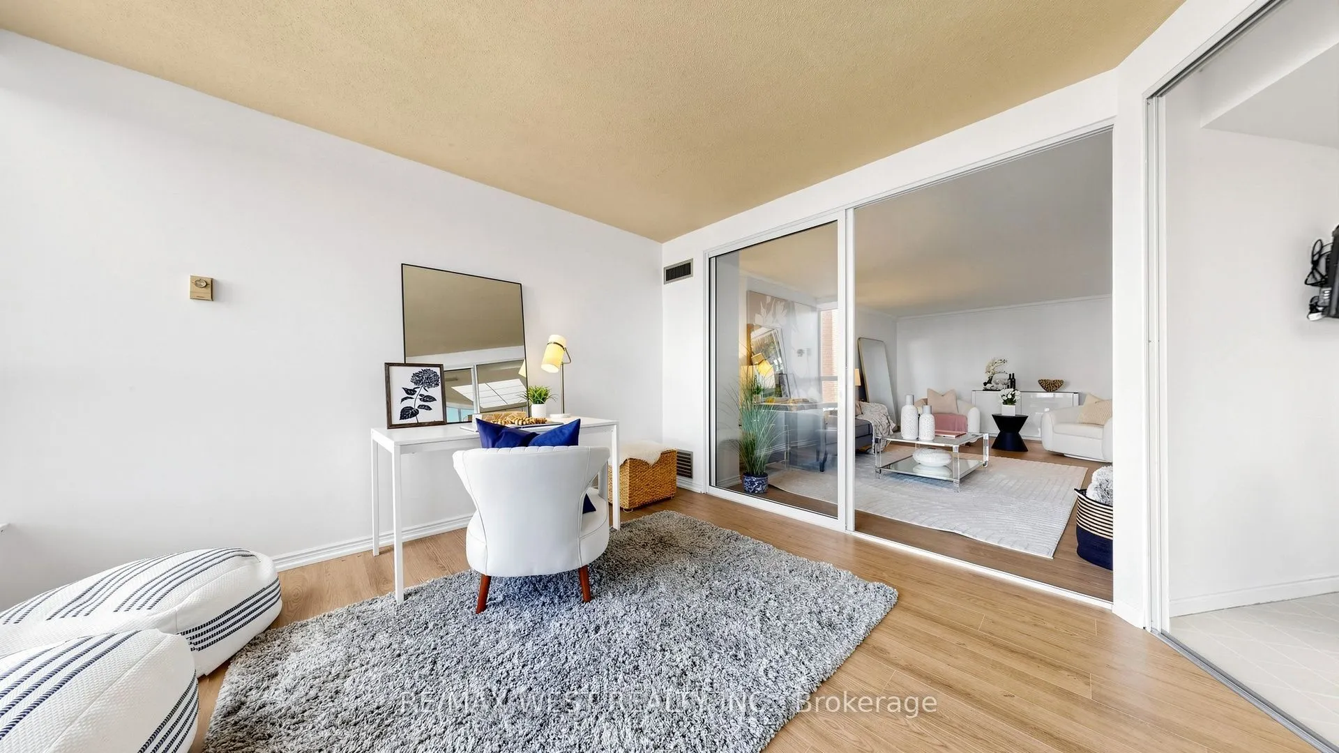 20 Guildwood Parkway #706