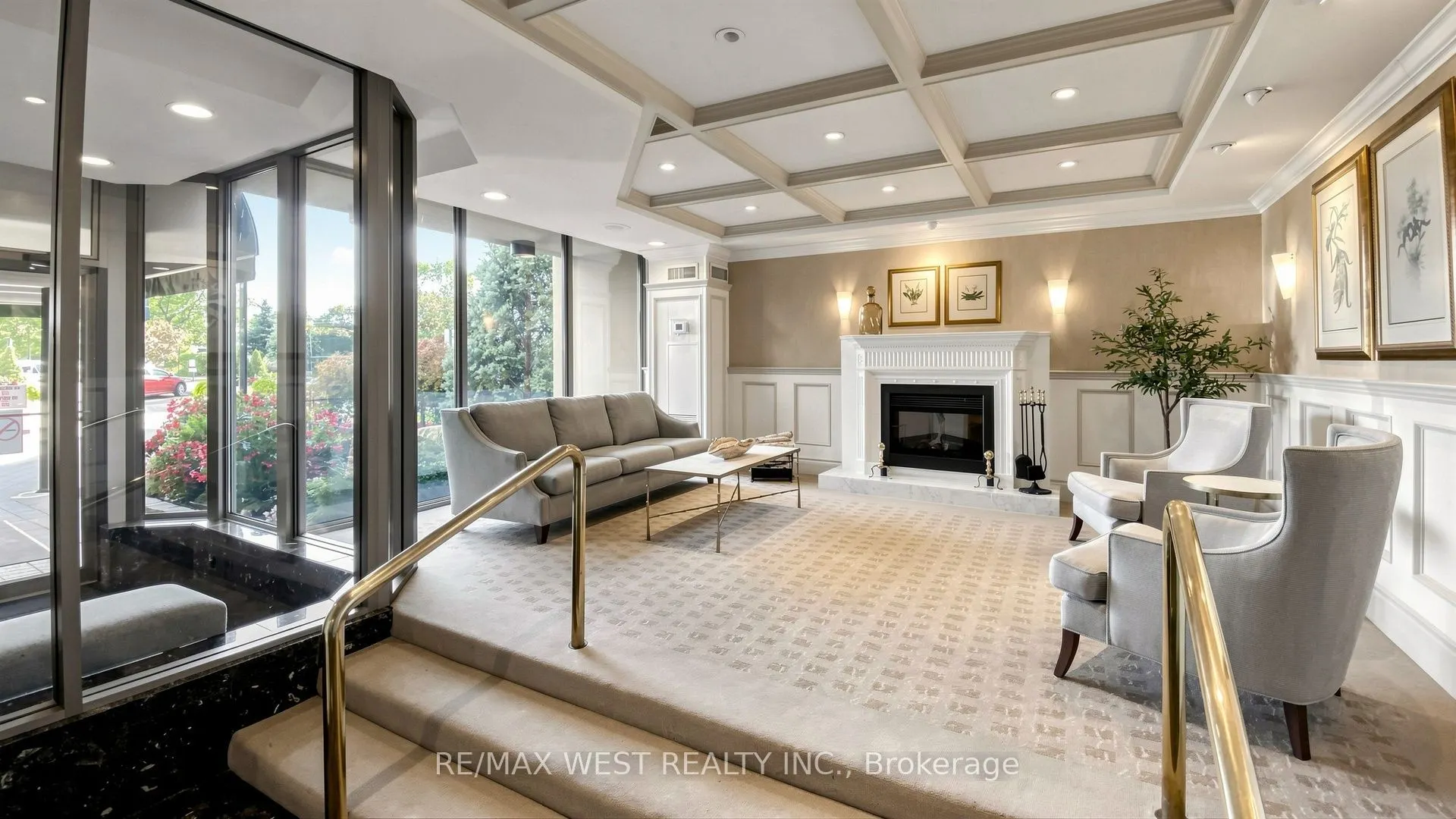 20 Guildwood Parkway #706
