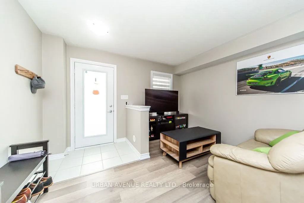 2500 Hill Rise Court #43