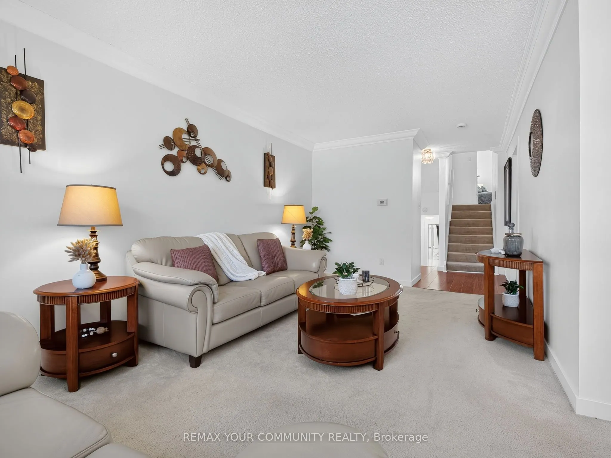 37 Coxworth Crescent