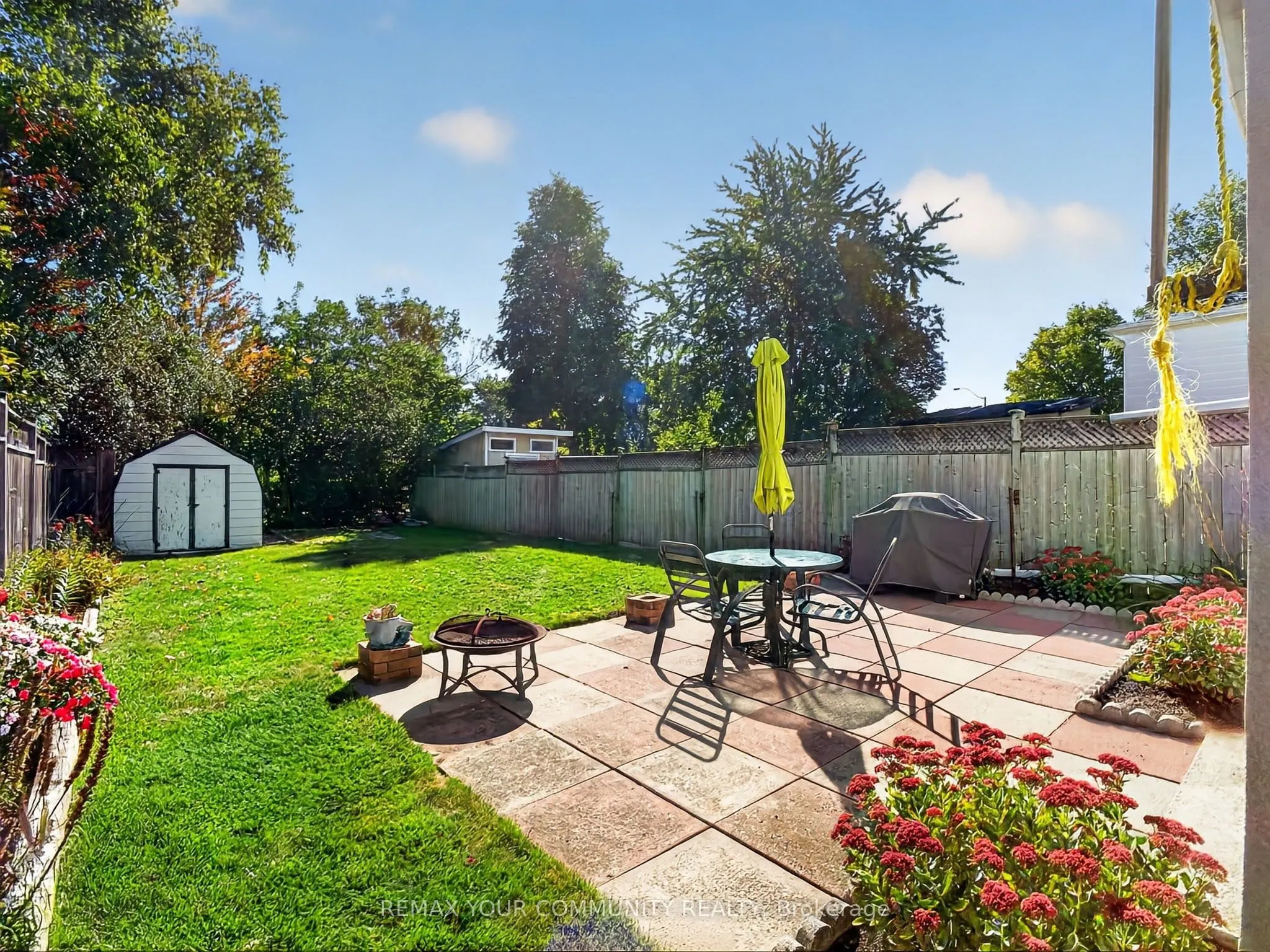 37 Coxworth Crescent