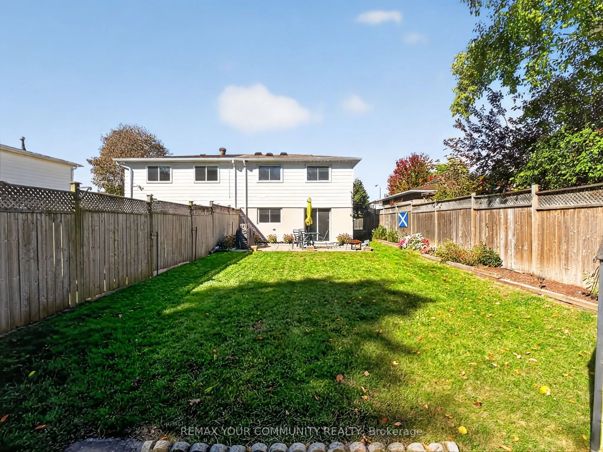 37 Coxworth Crescent
