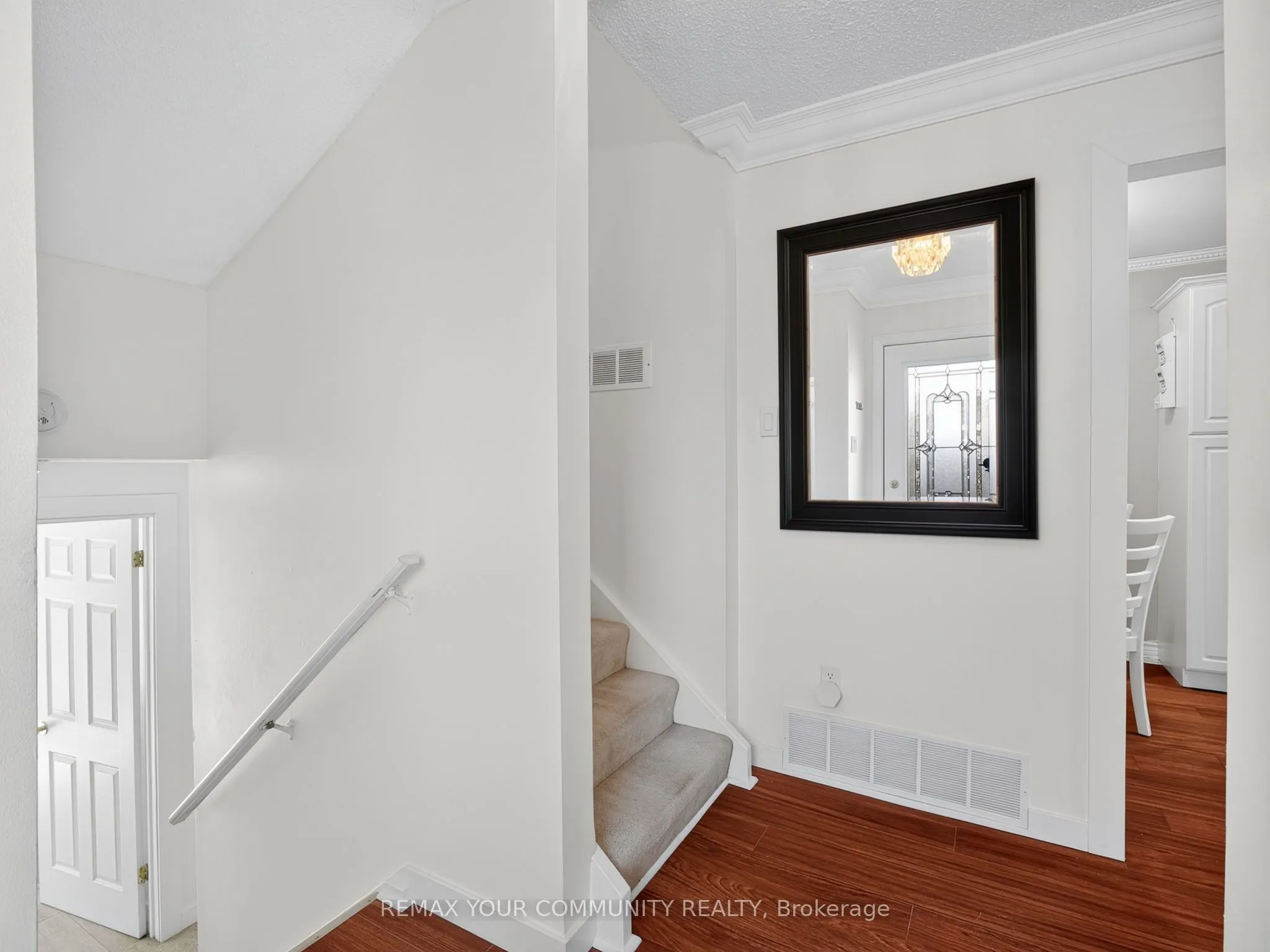 37 Coxworth Crescent