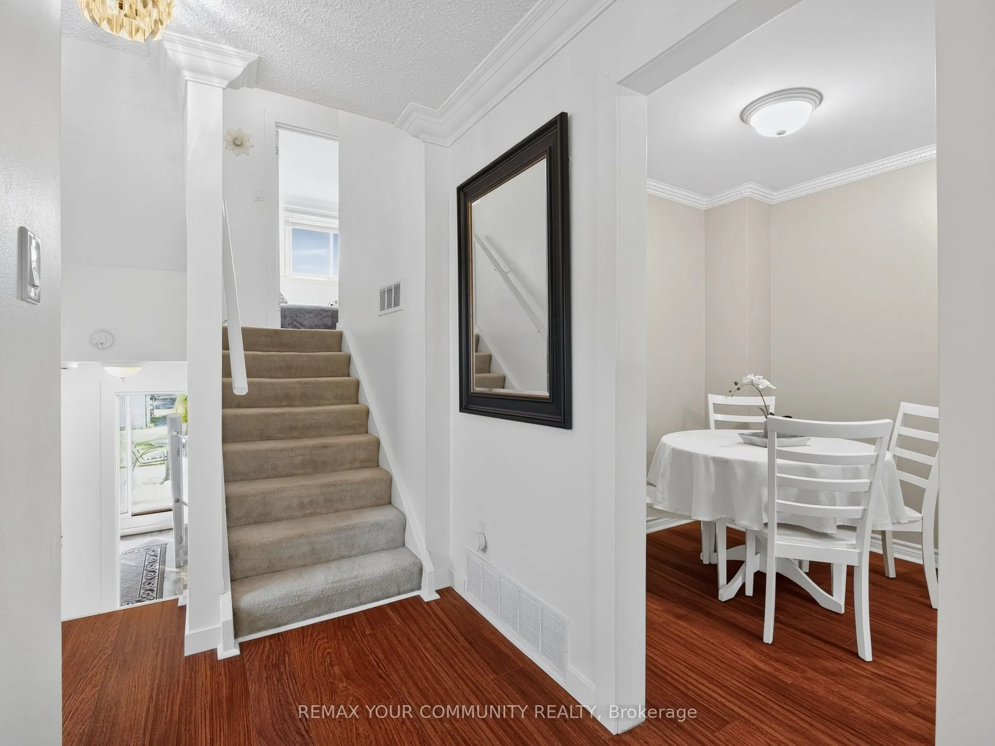 37 Coxworth Crescent