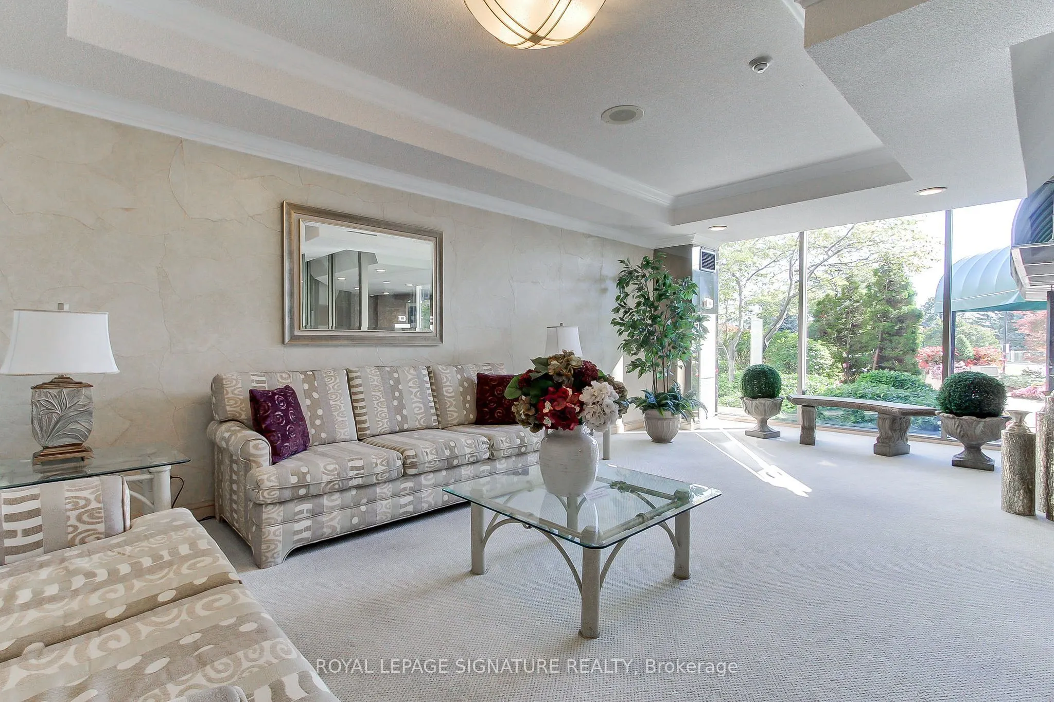 10 Guildwood Parkway #223
