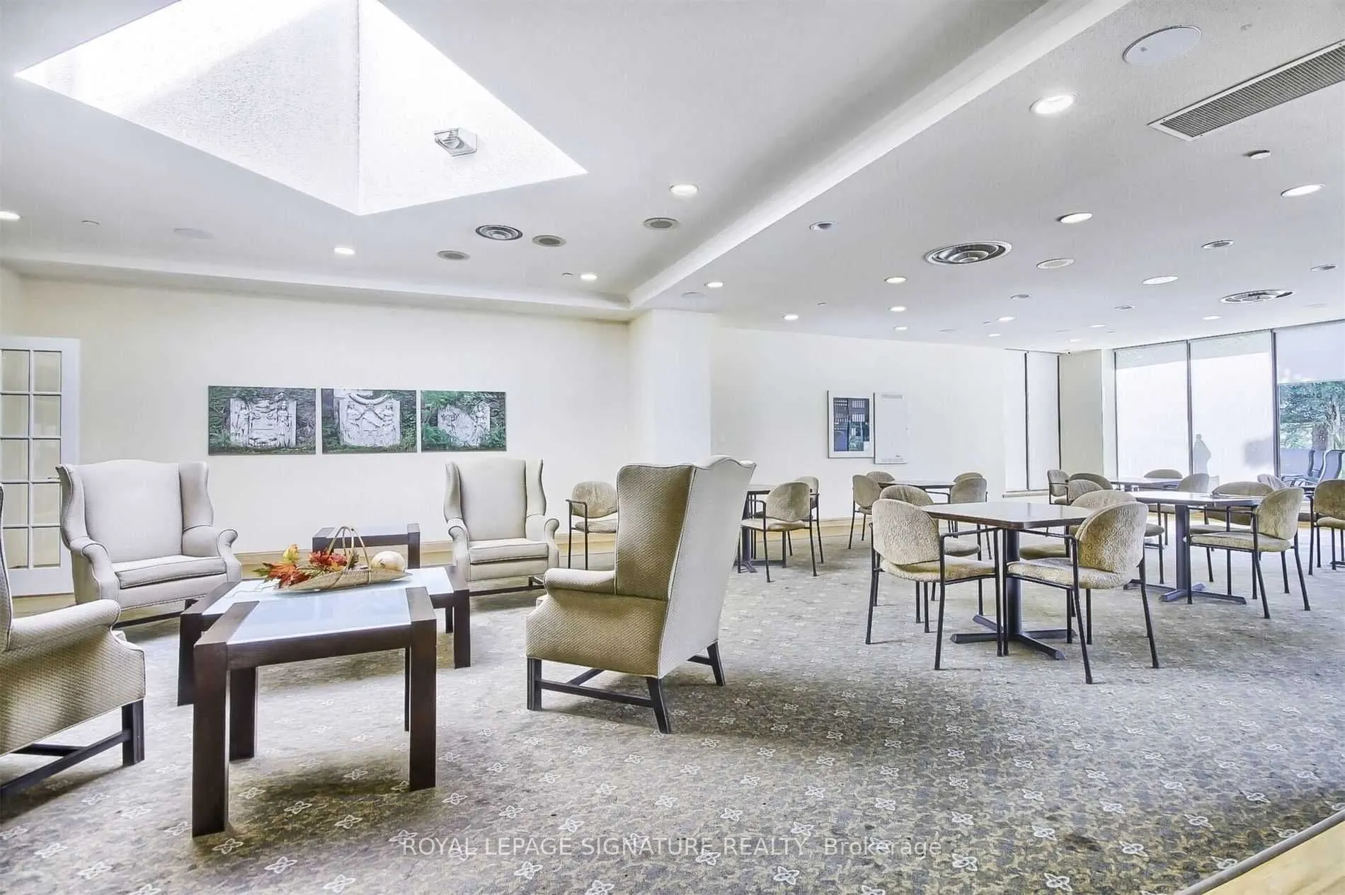 10 Guildwood Parkway #223