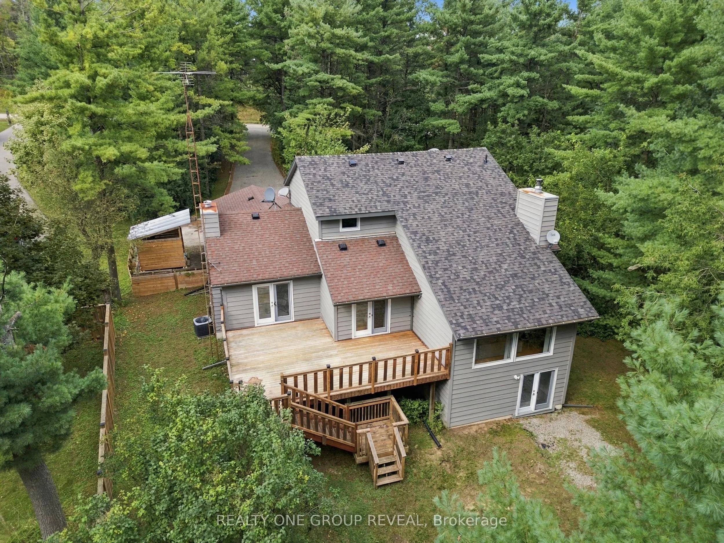 2163 Boundary Road