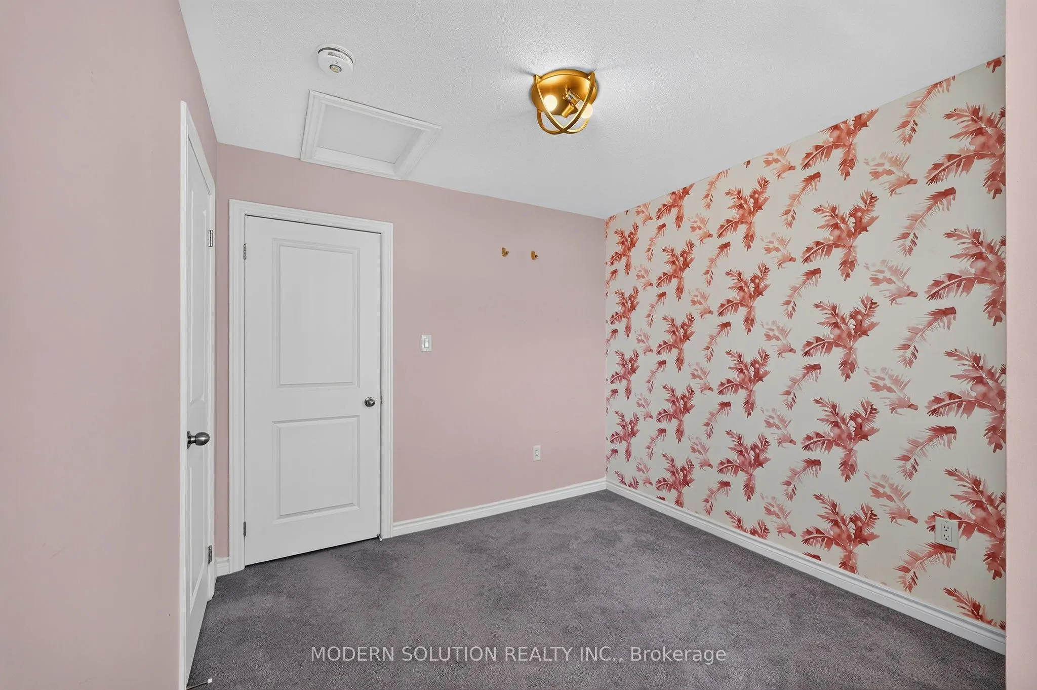 2584 William Jackson Drive #94