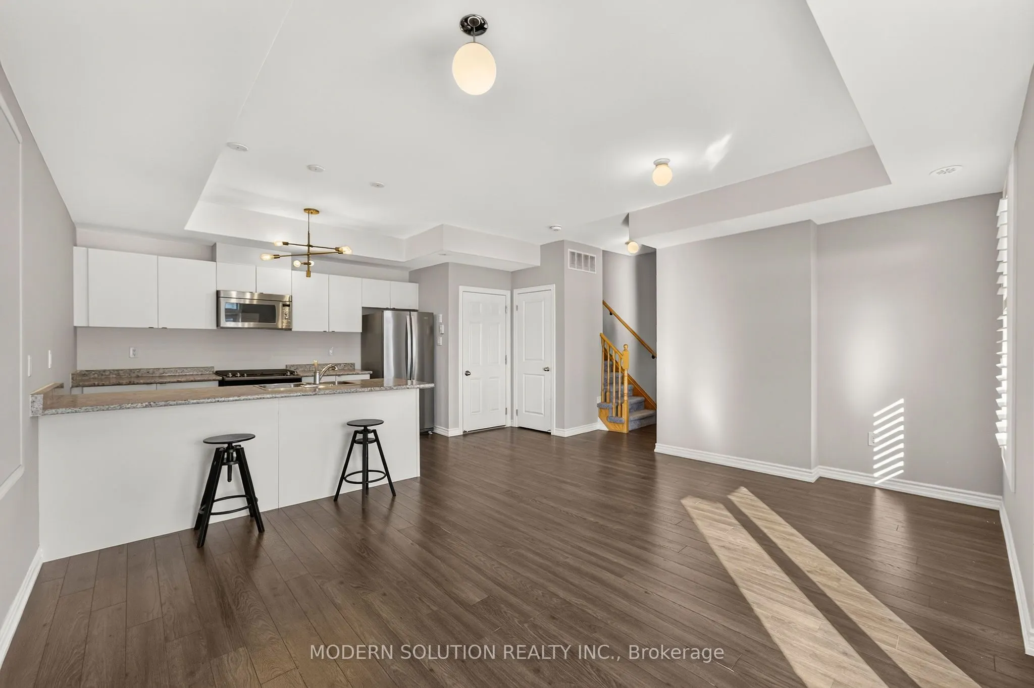 2584 William Jackson Drive #94