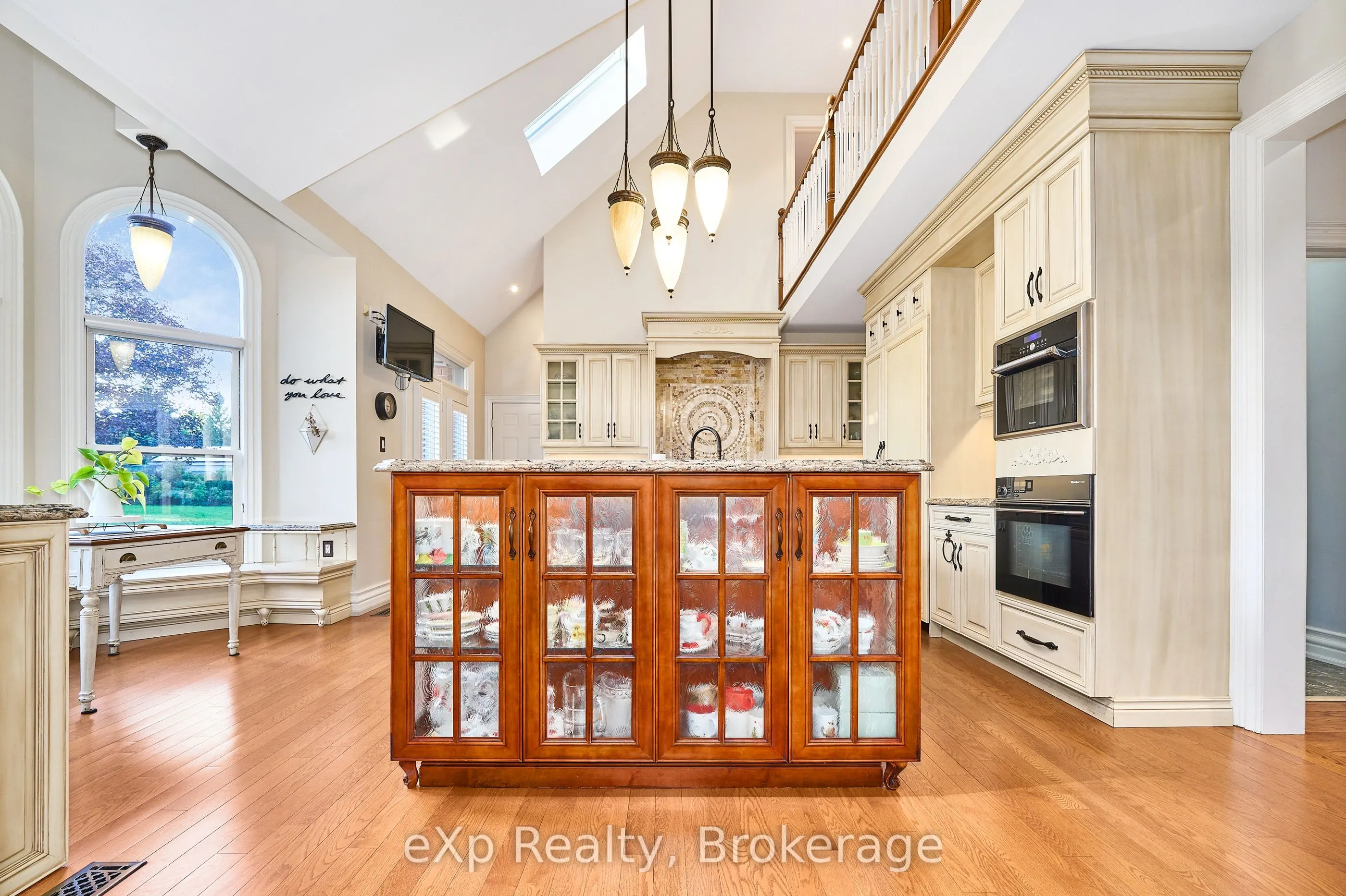 7860 Cedarbrook Trail
