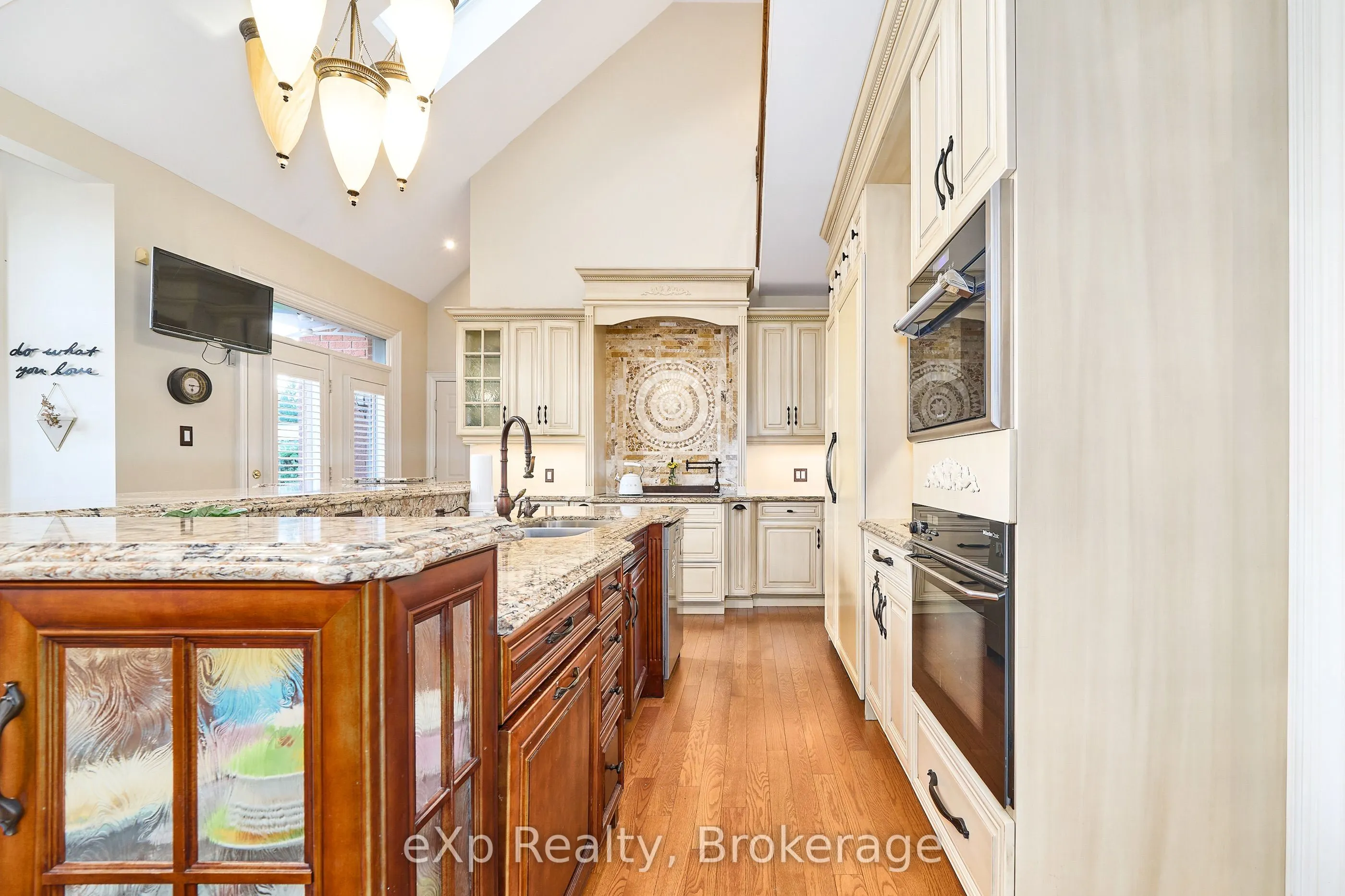 7860 Cedarbrook Trail