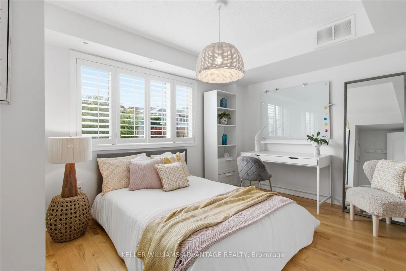 78 Woodbine Avenue