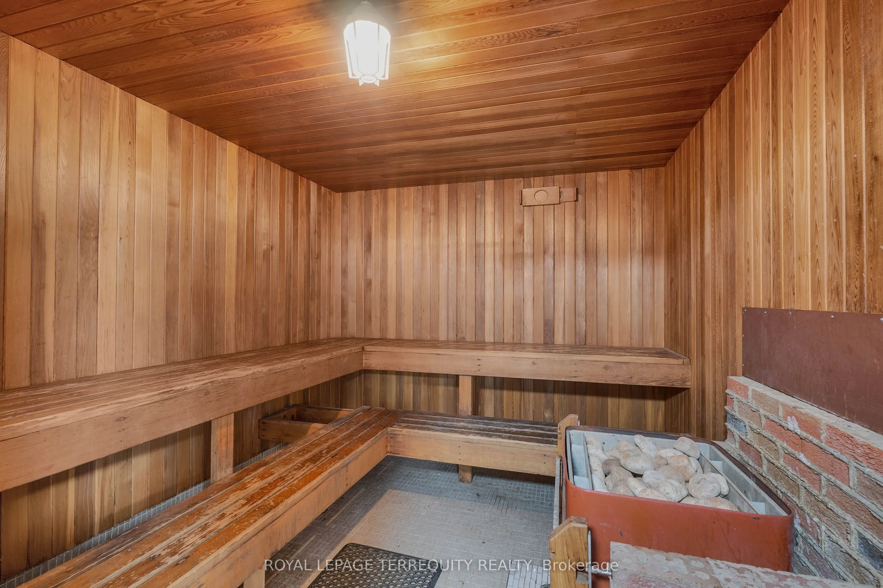180 Markham Road #816