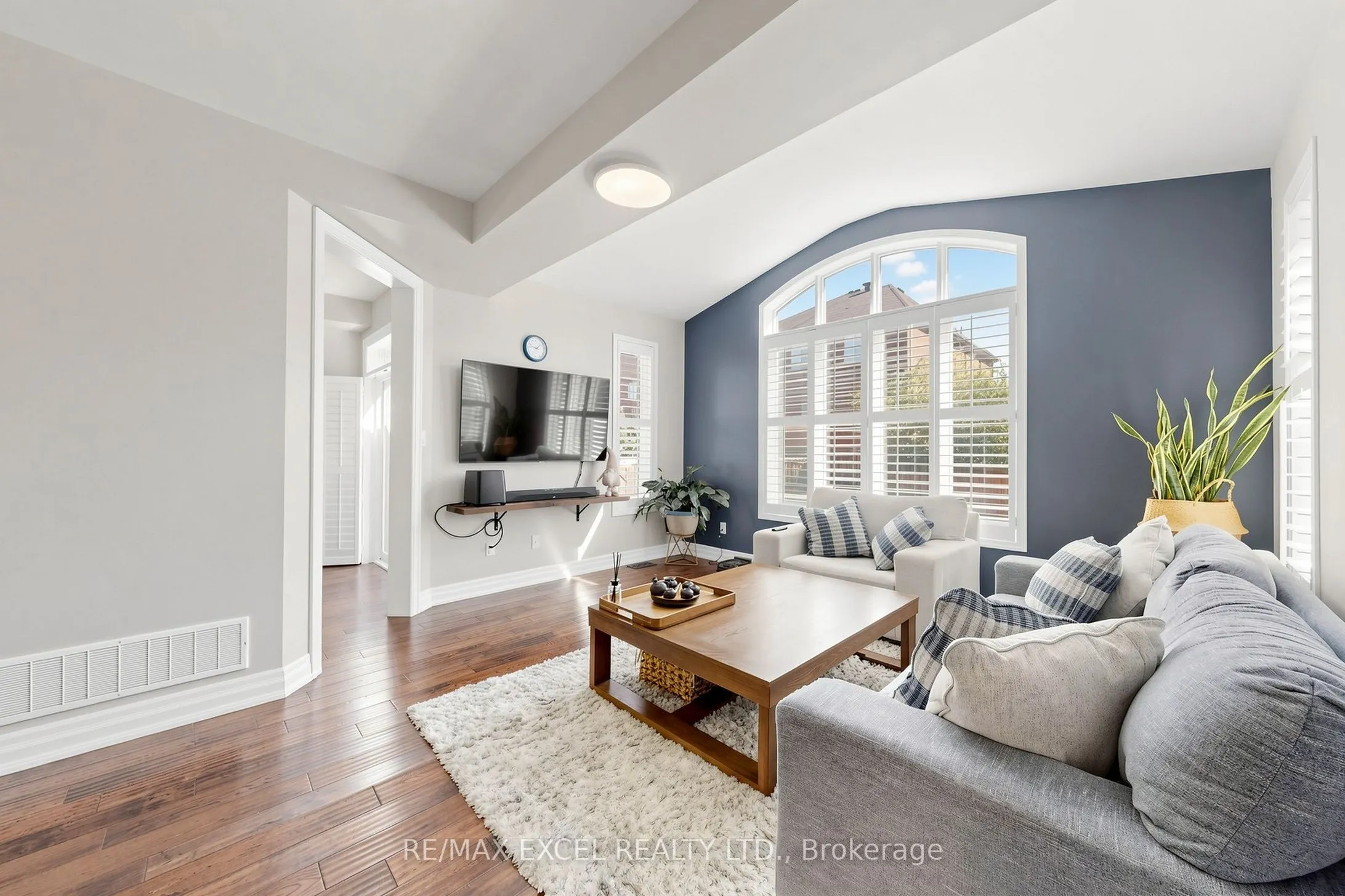 16 Stockell Crescent