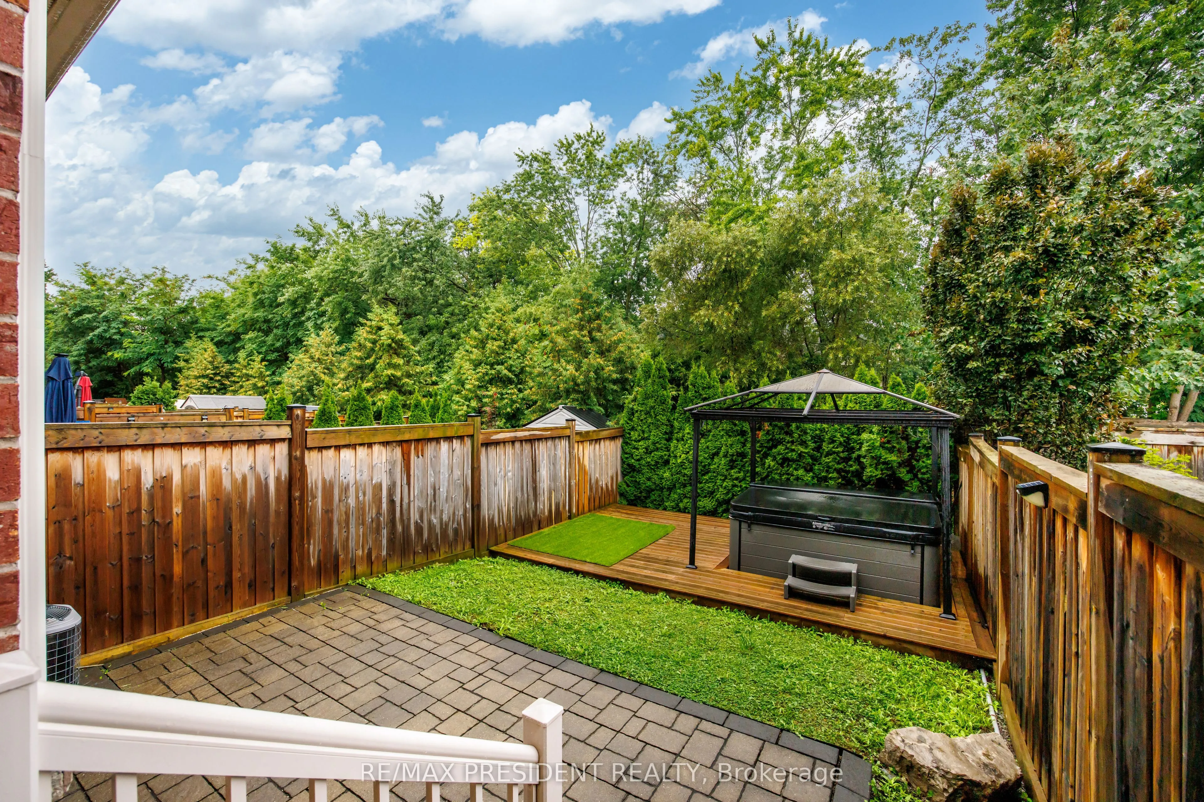 108 underwood Drive