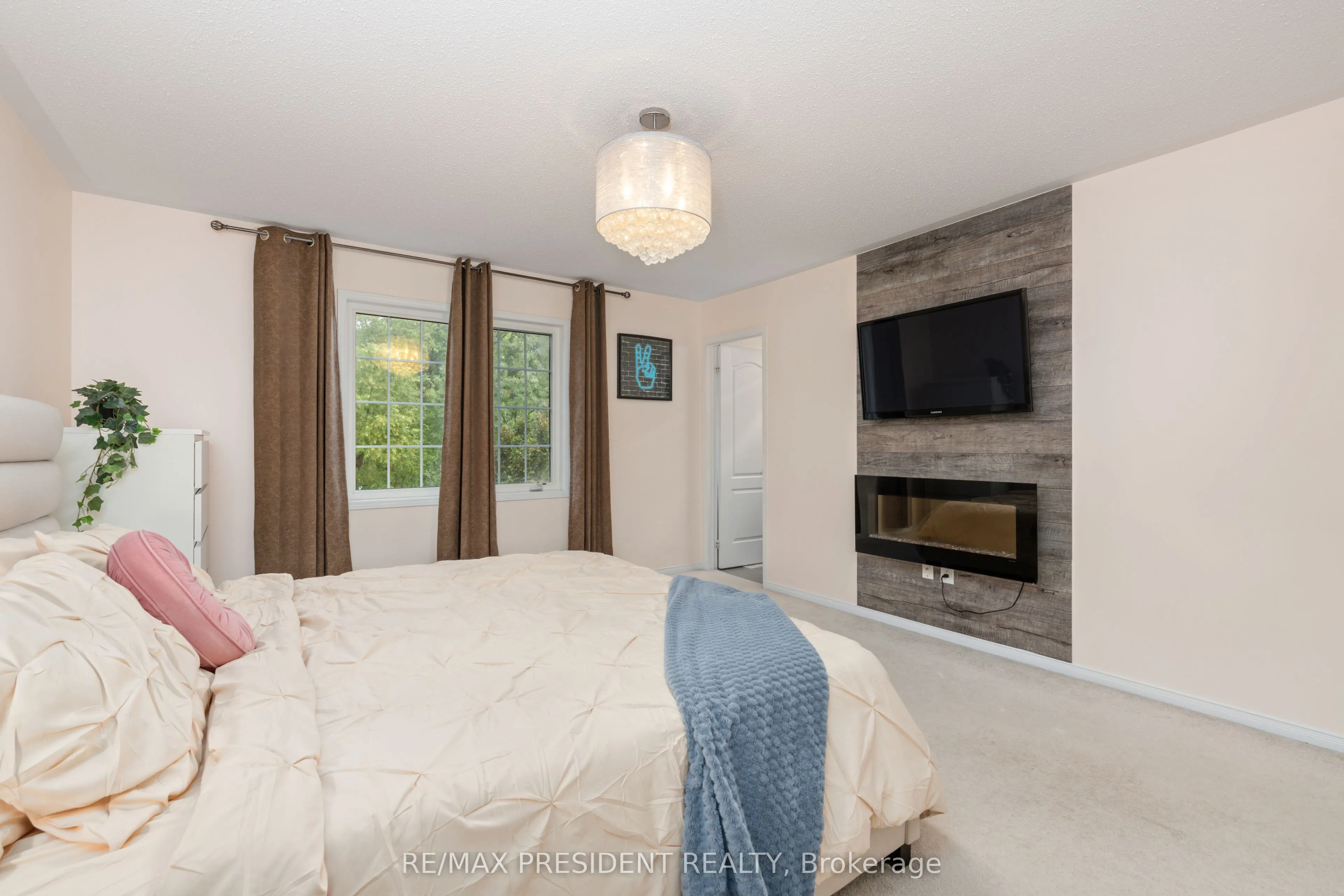 108 underwood Drive