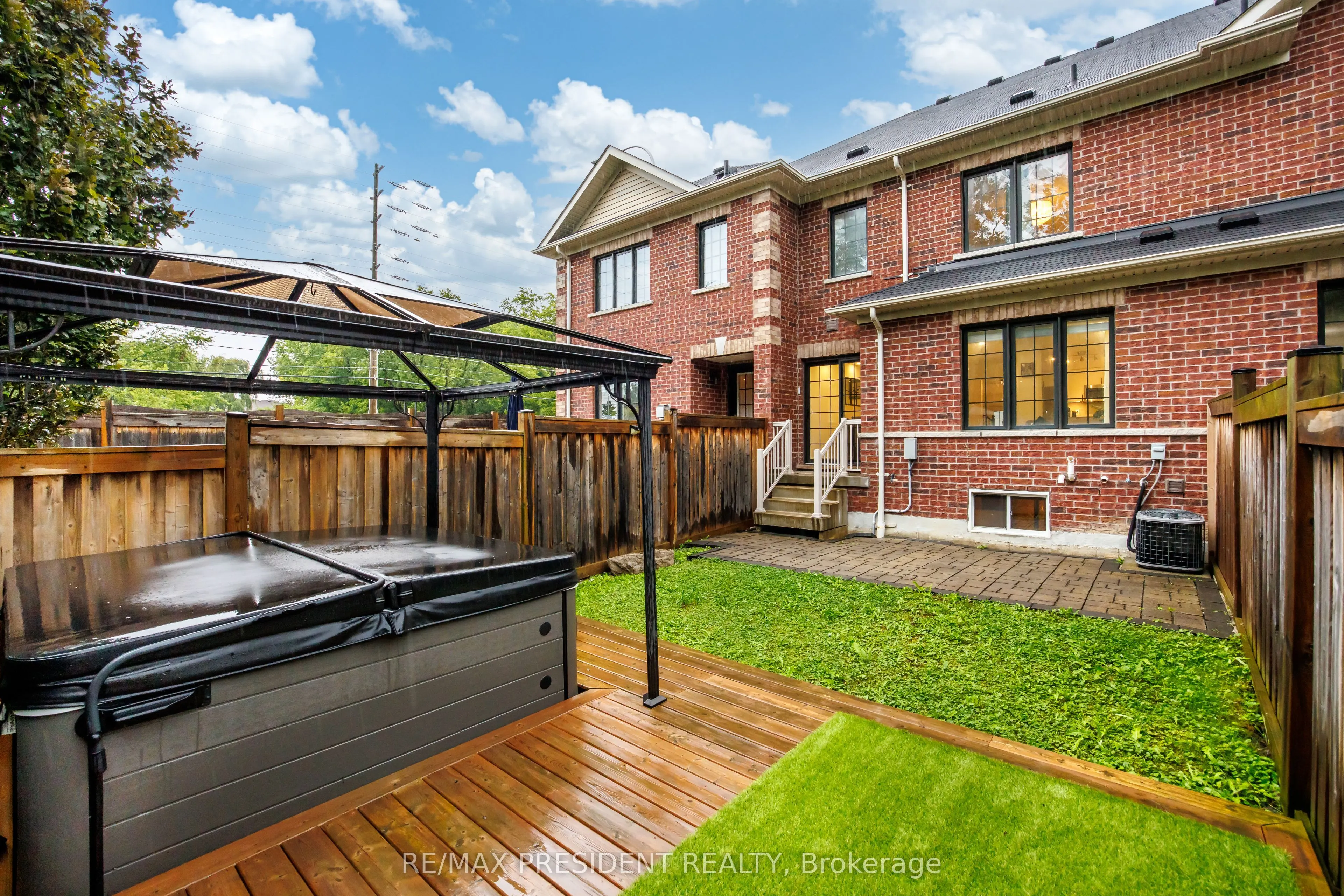 108 underwood Drive