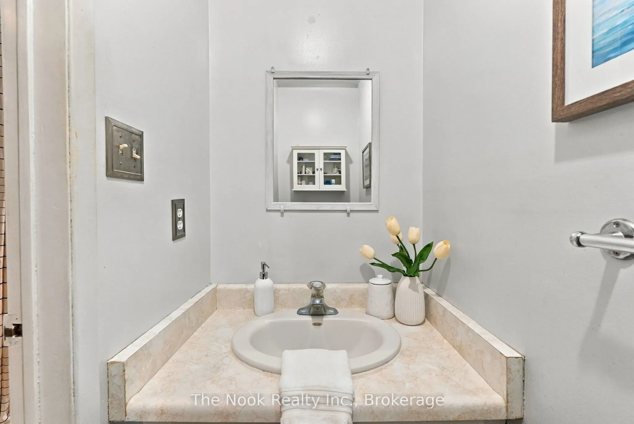 27 Field Crescent