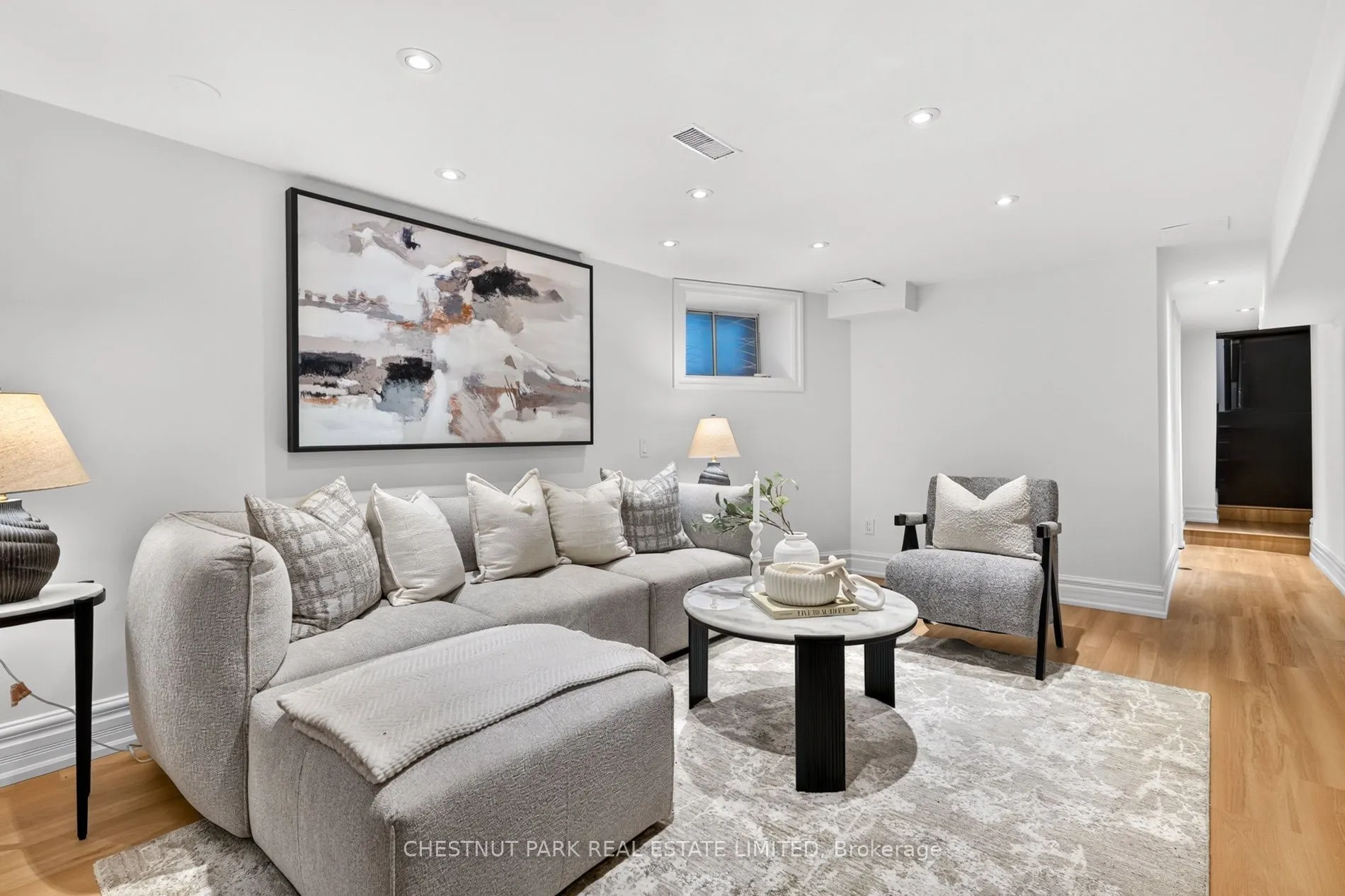 86 Cambridge Avenue