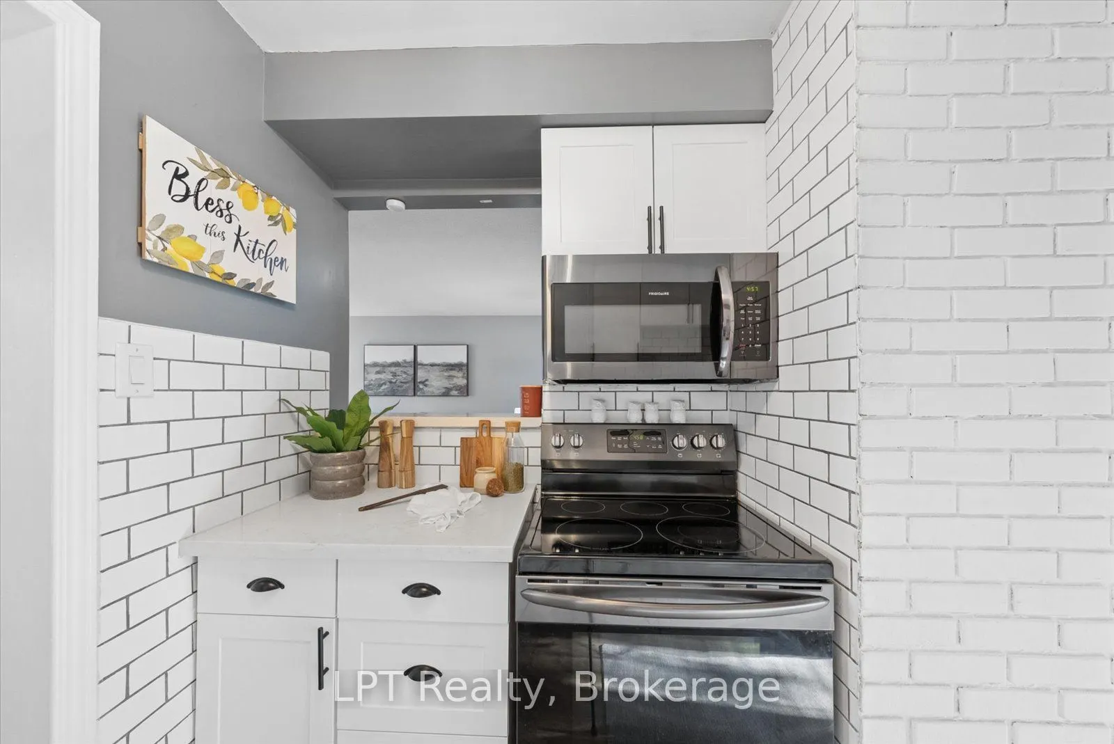 155 Glovers Road #25