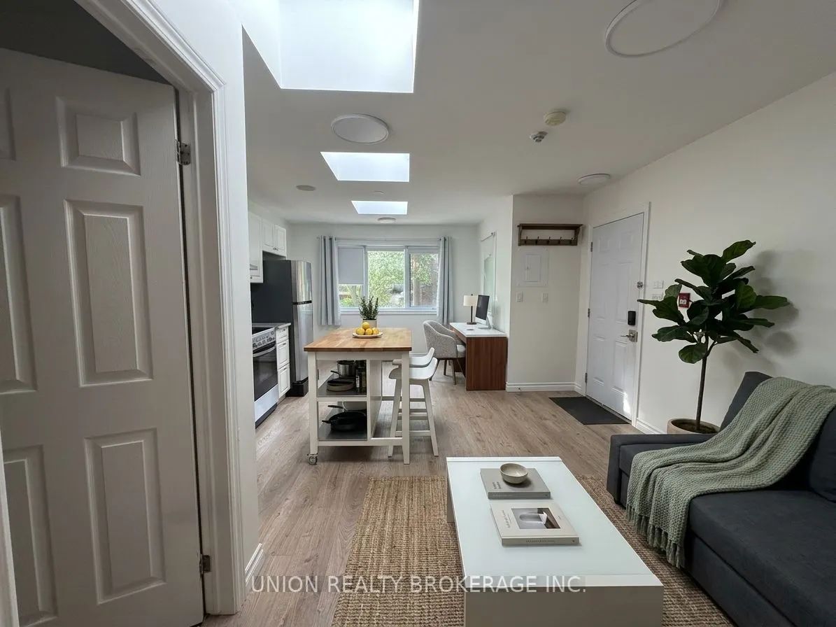 73-B Willow Avenue #Upper