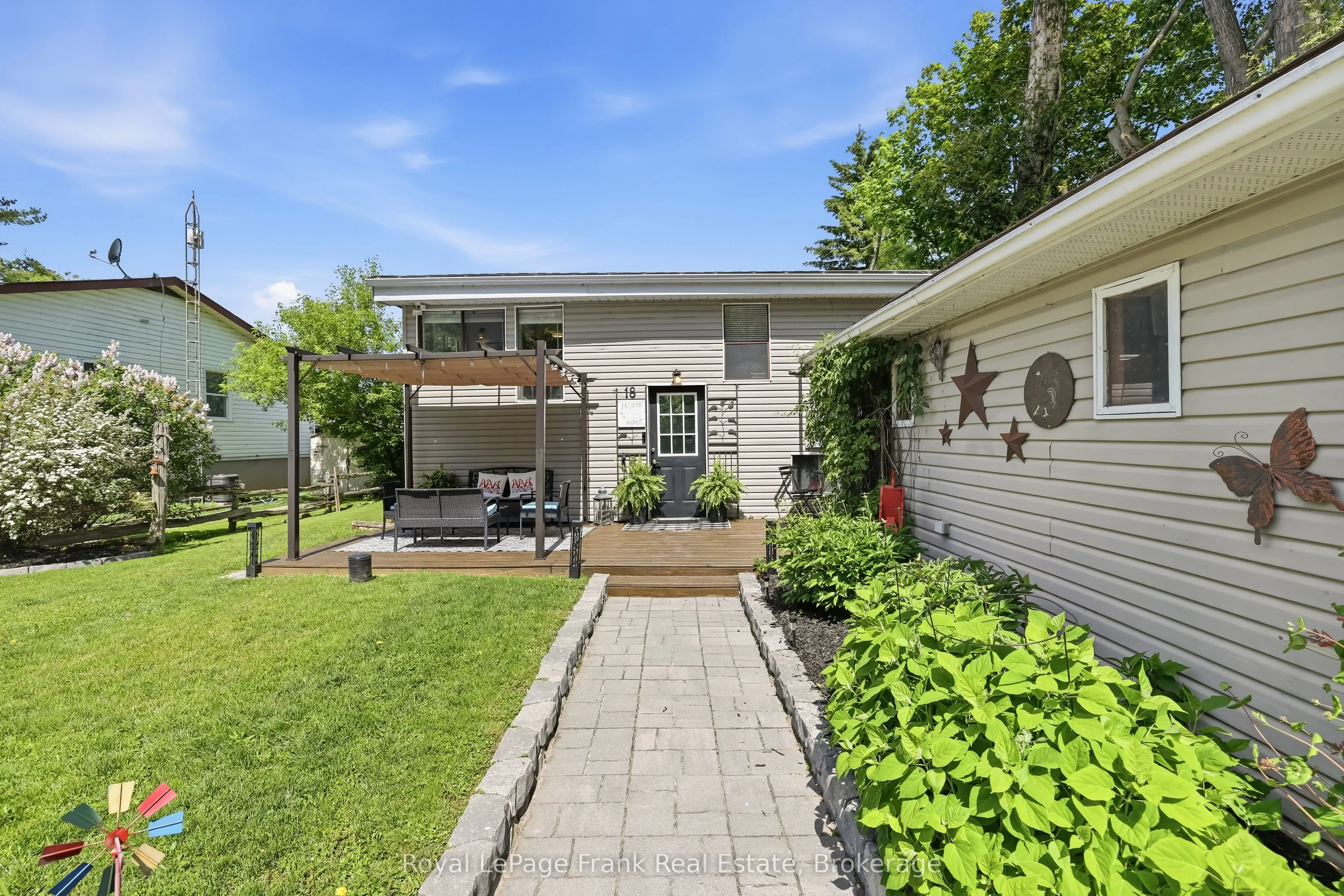18 Armstrong Avenue