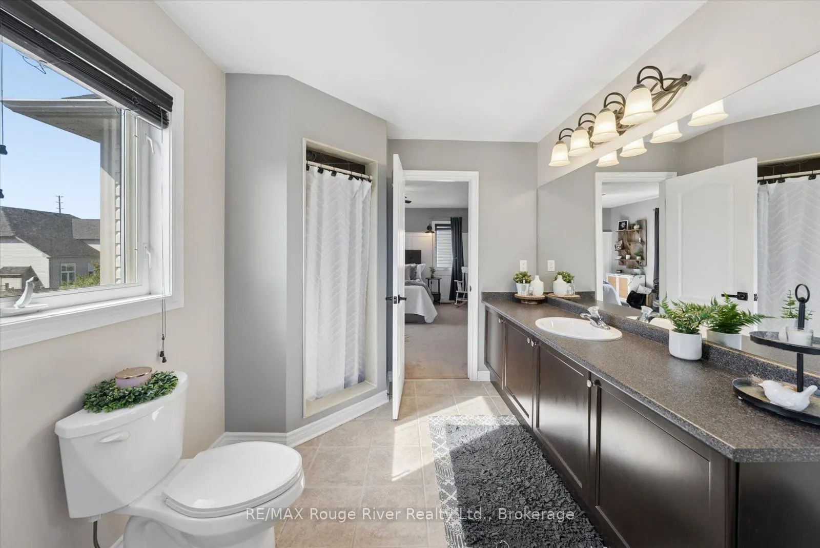 27 Bagnell Crescent