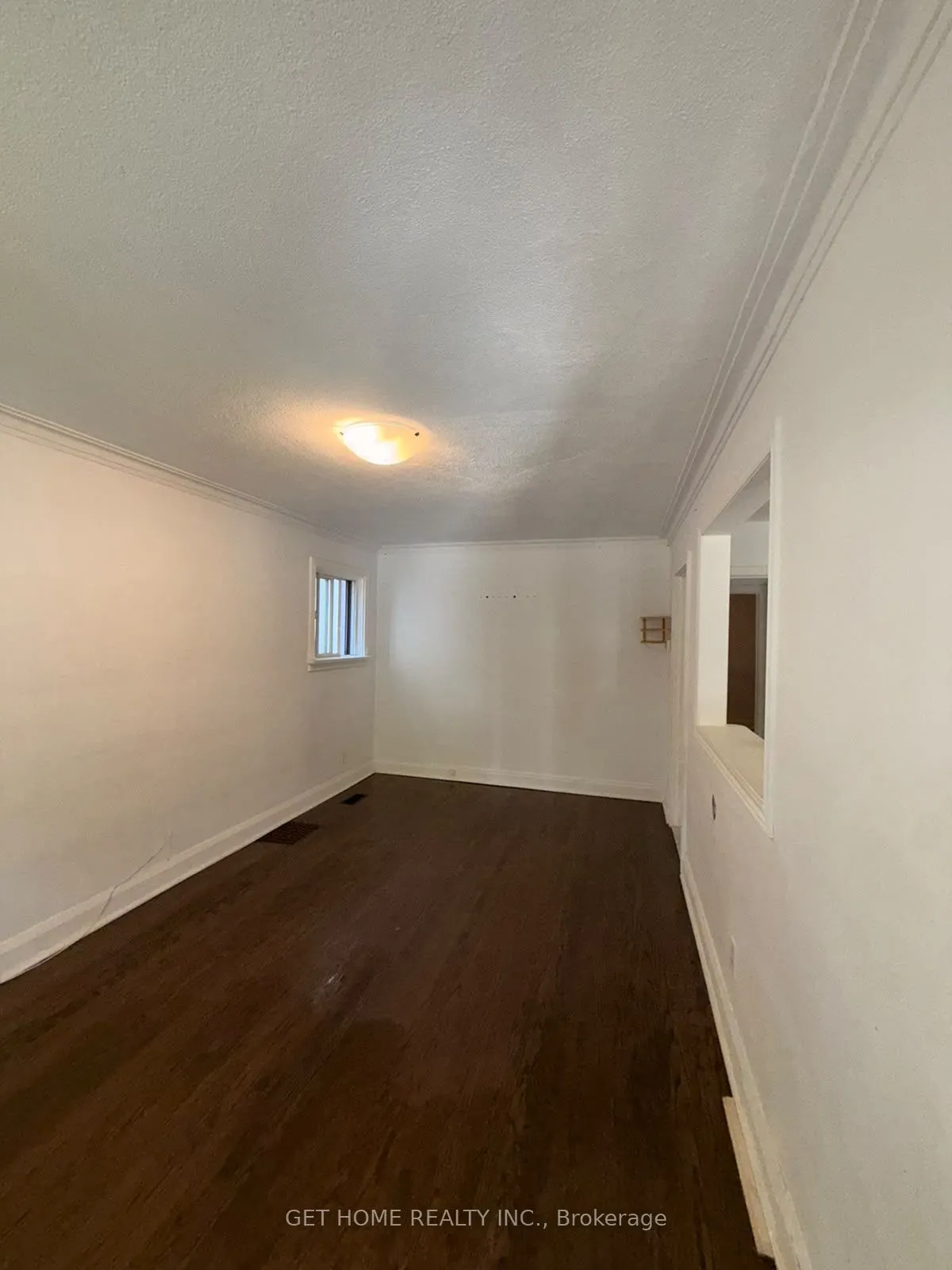 100 Cadorna Avenue