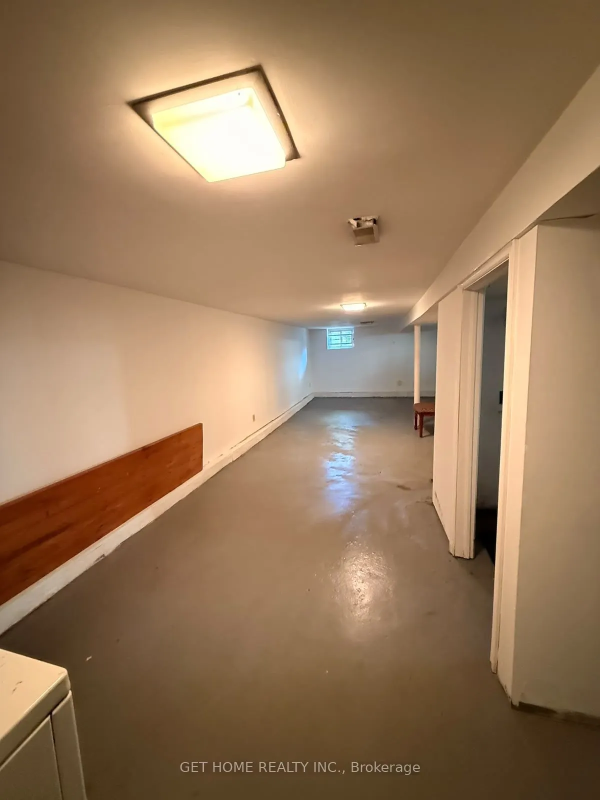 100 Cadorna Avenue