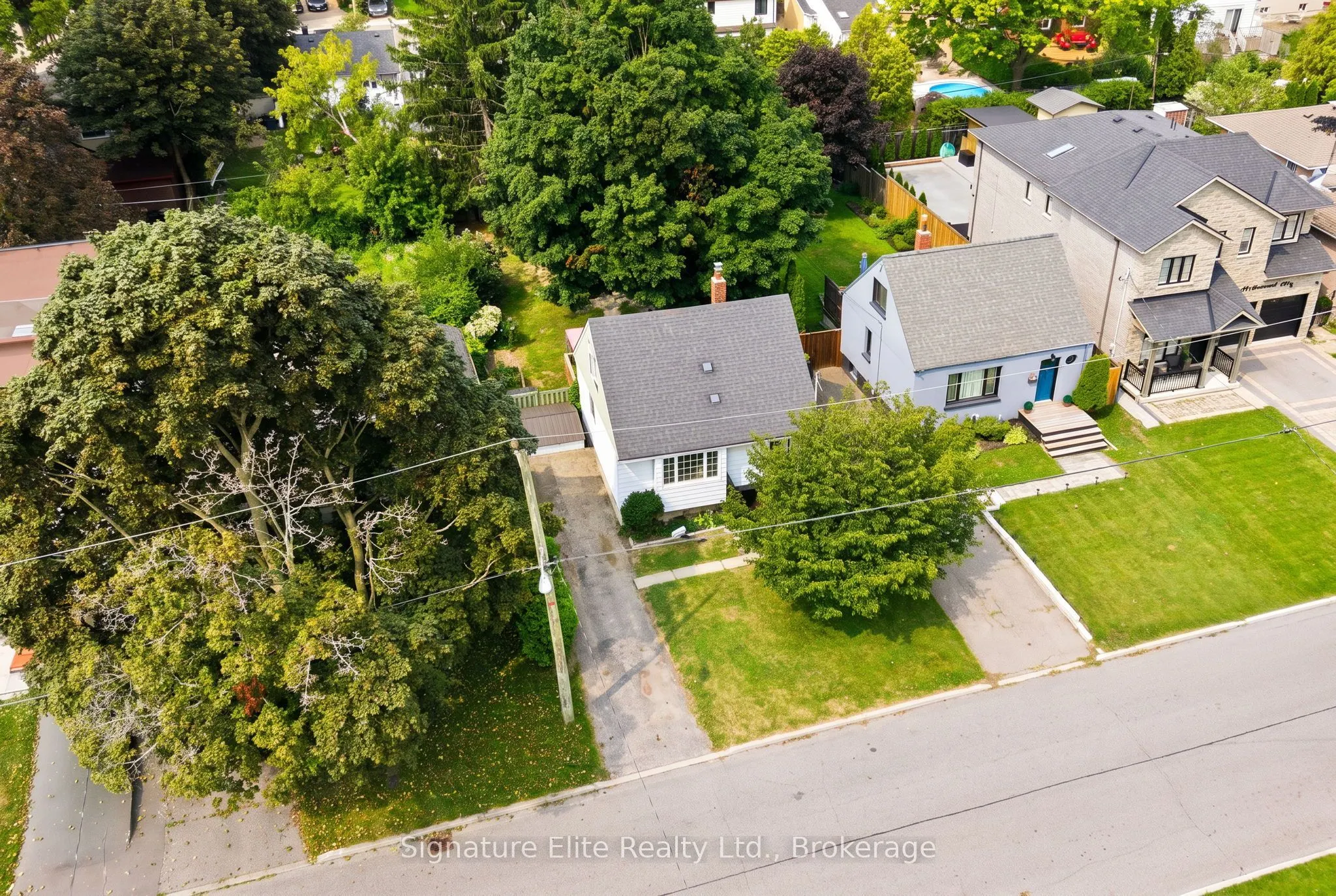 76 Harewood Avenue