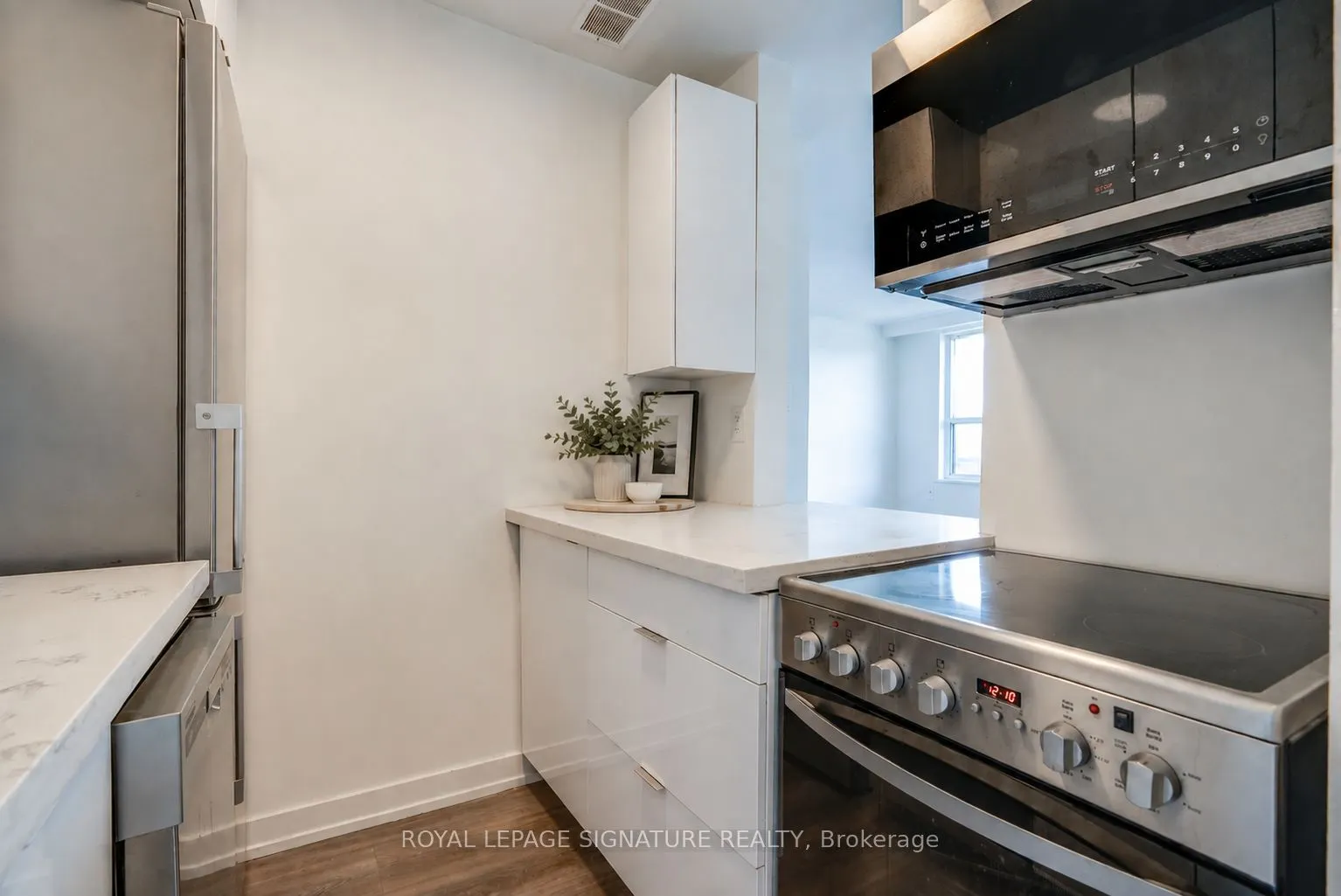 15 Gamble Avenue #203